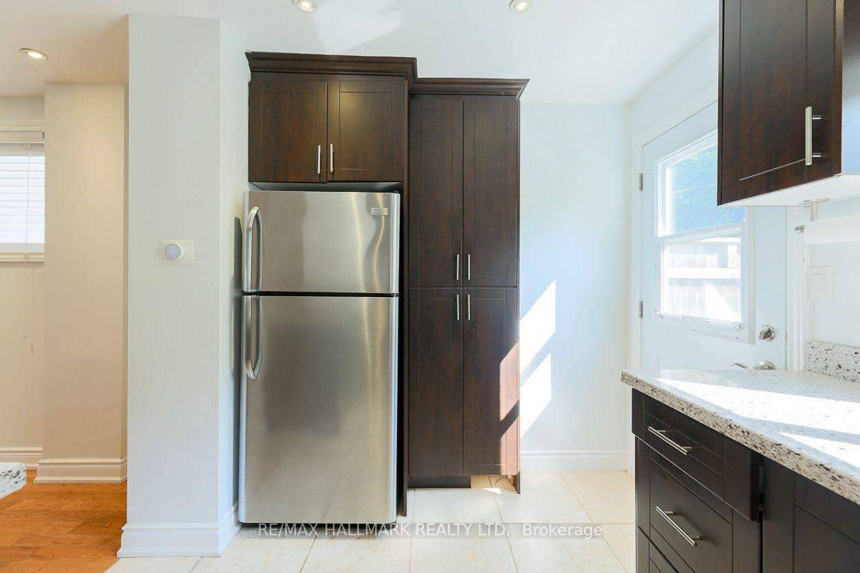 Photo 17 of 527 Craven Road, Toronto, Greenwood-Coxwell — HOMEH
