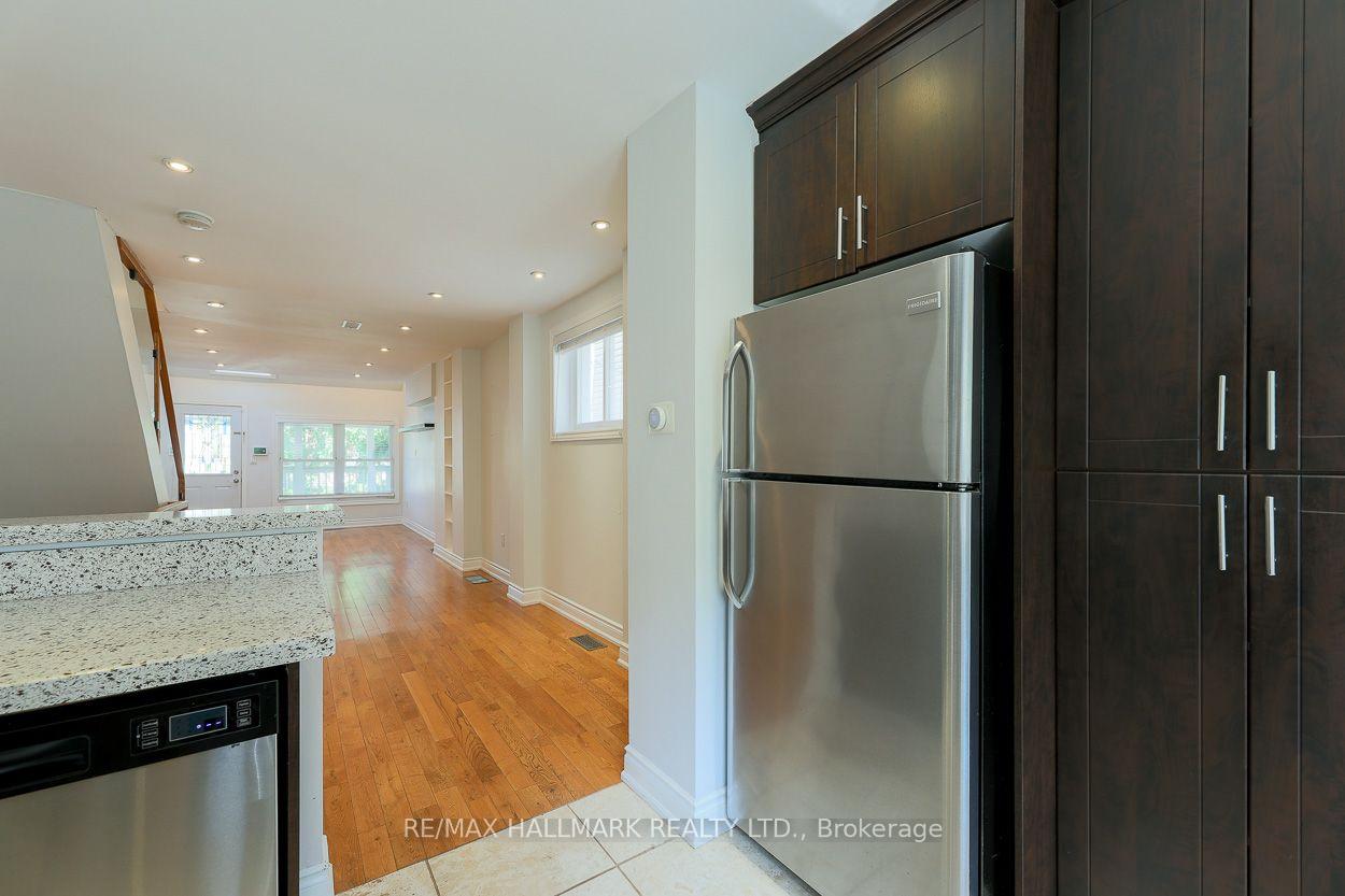 Photo 18 of 527 Craven Road, Toronto, Greenwood-Coxwell — HOMEH