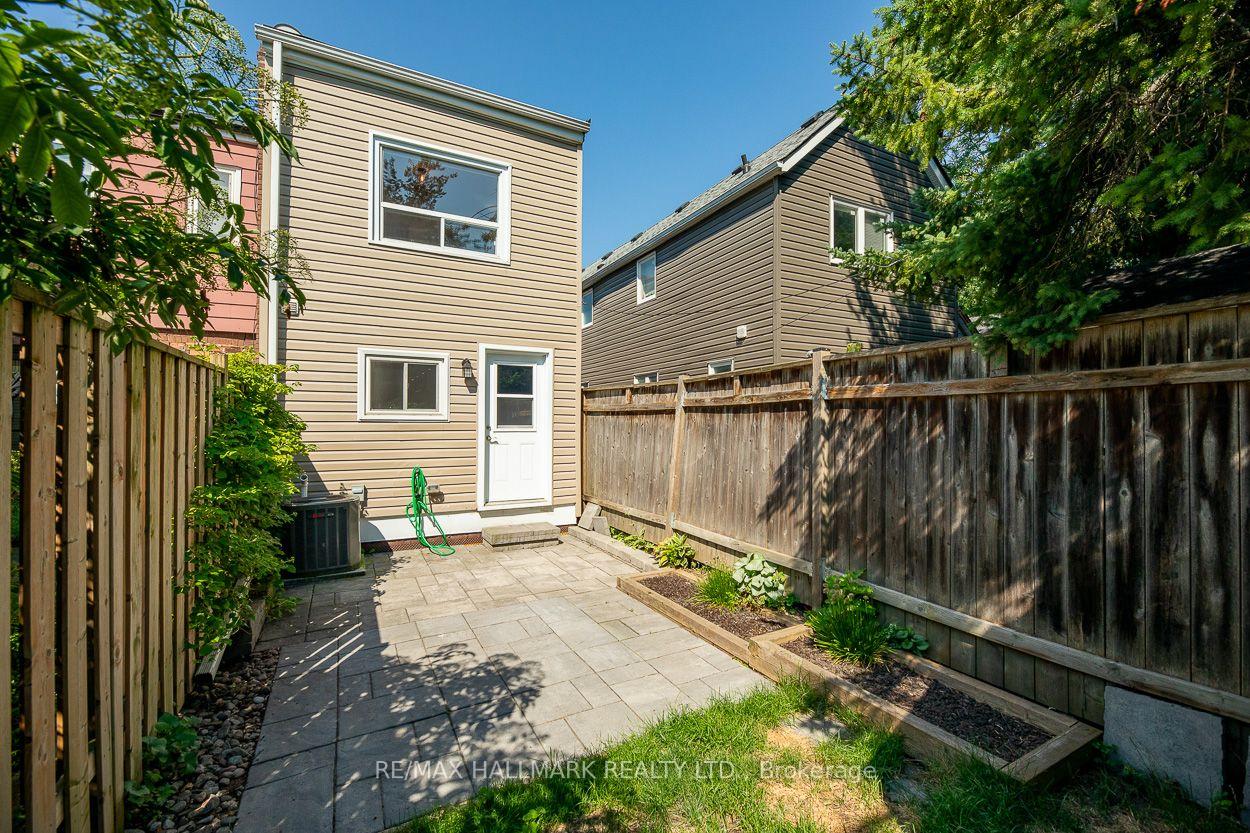 Photo 34 of 527 Craven Road, Toronto, Greenwood-Coxwell — HOMEH