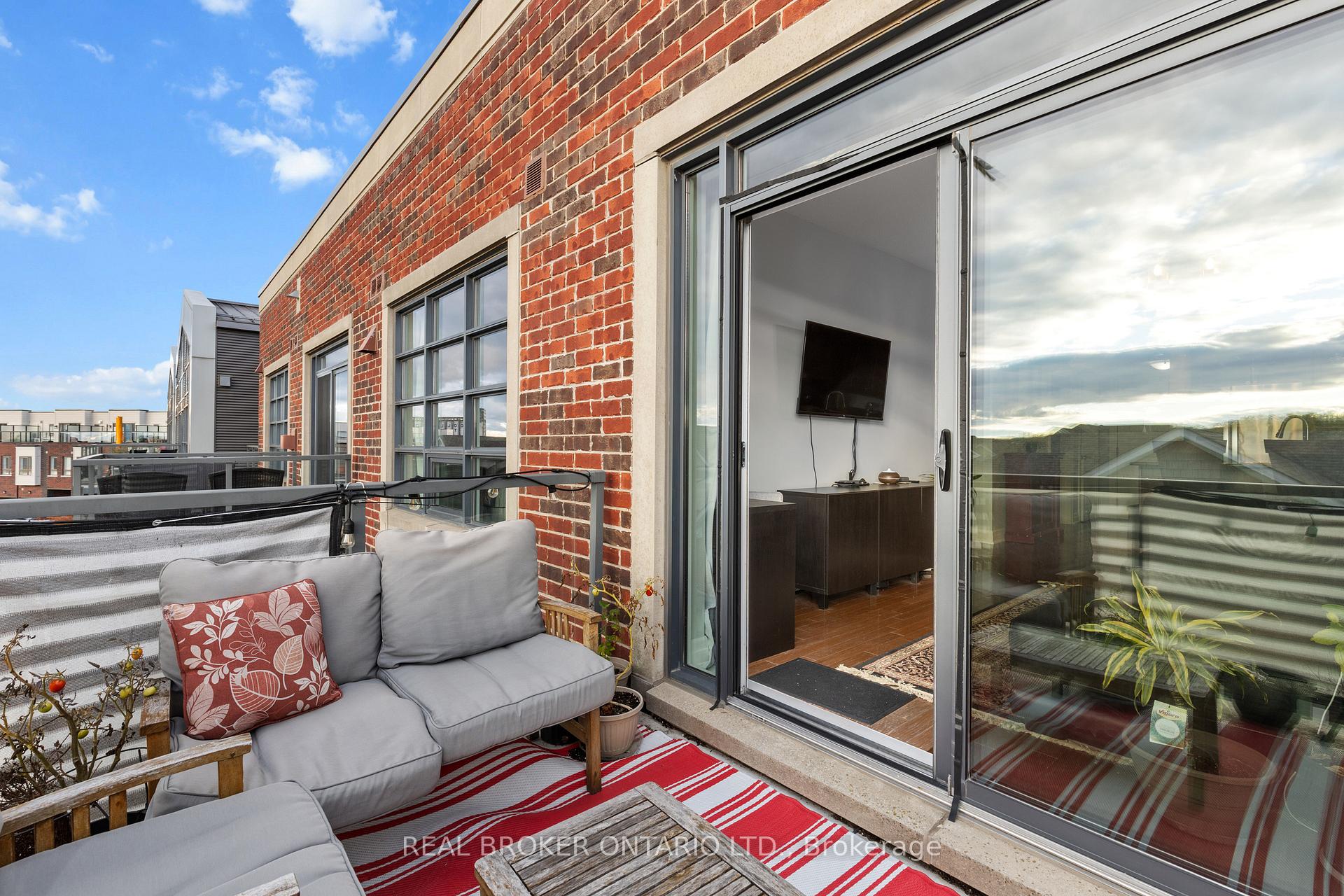 Photo 11 of Unit 302, 1 Shipyard Lane, Collingwood — HOMEH