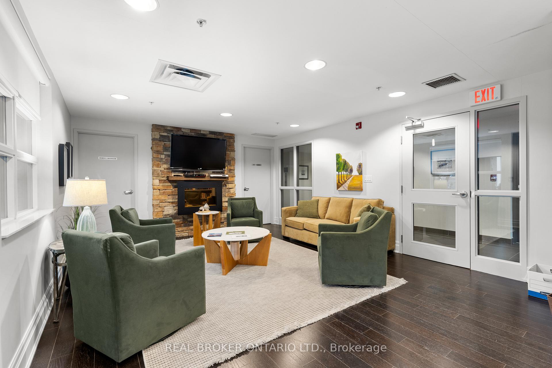 Photo 22 of Unit 302, 1 Shipyard Lane, Collingwood — HOMEH