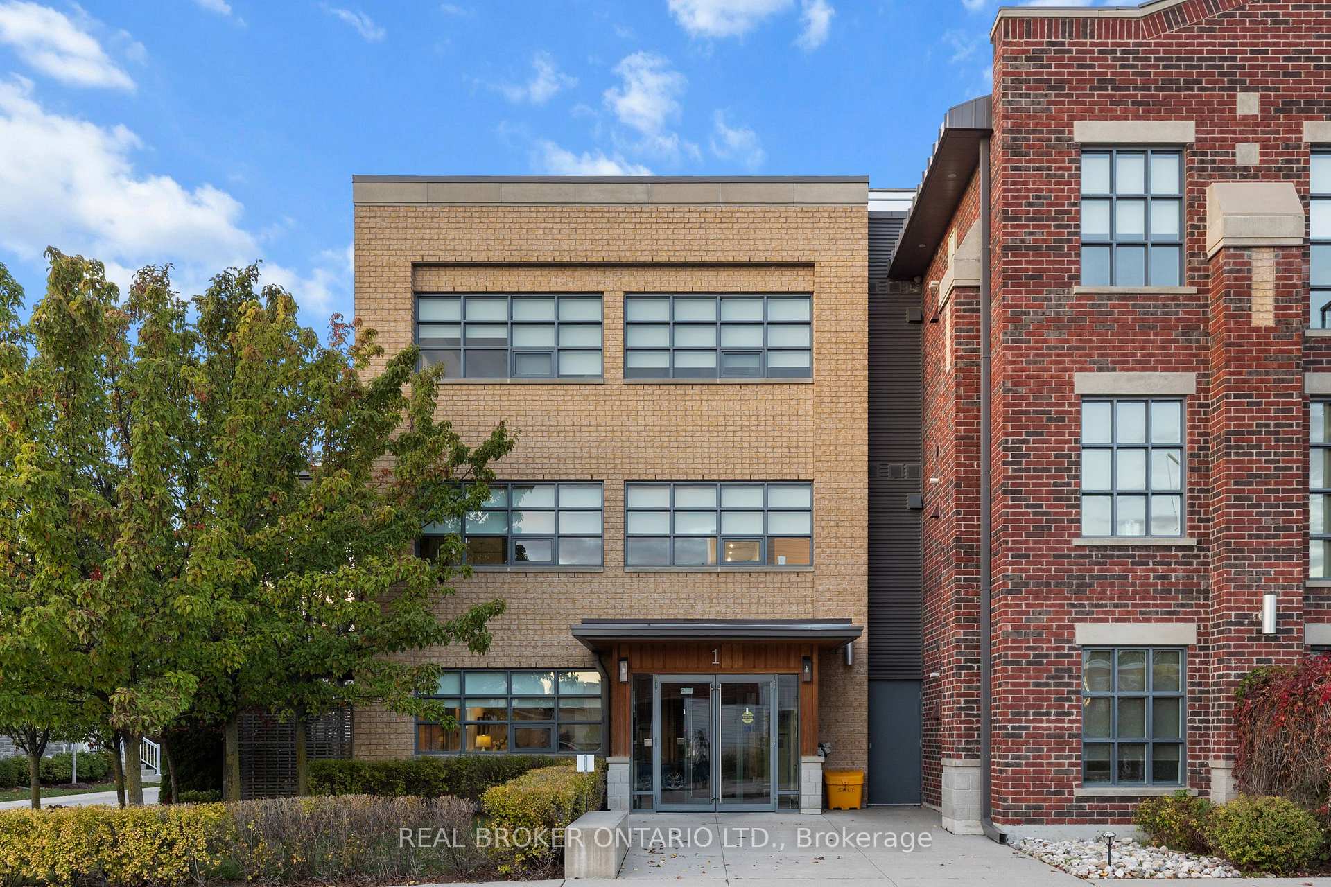 Photo 28 of Unit 302, 1 Shipyard Lane, Collingwood — HOMEH