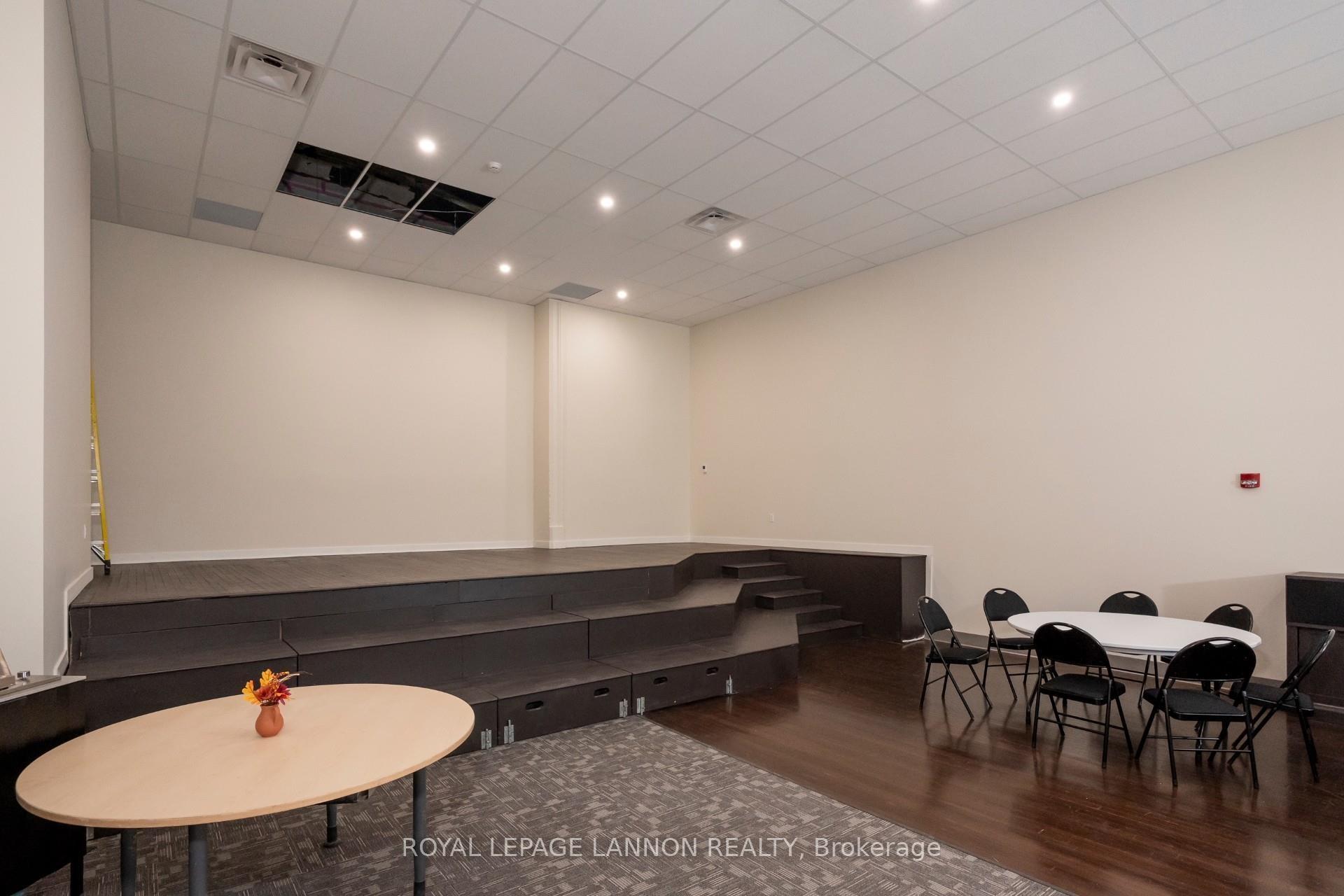 Photo 14 of Unit 2416, 96 High Street, Thunder Bay, College Heights — HOMEH