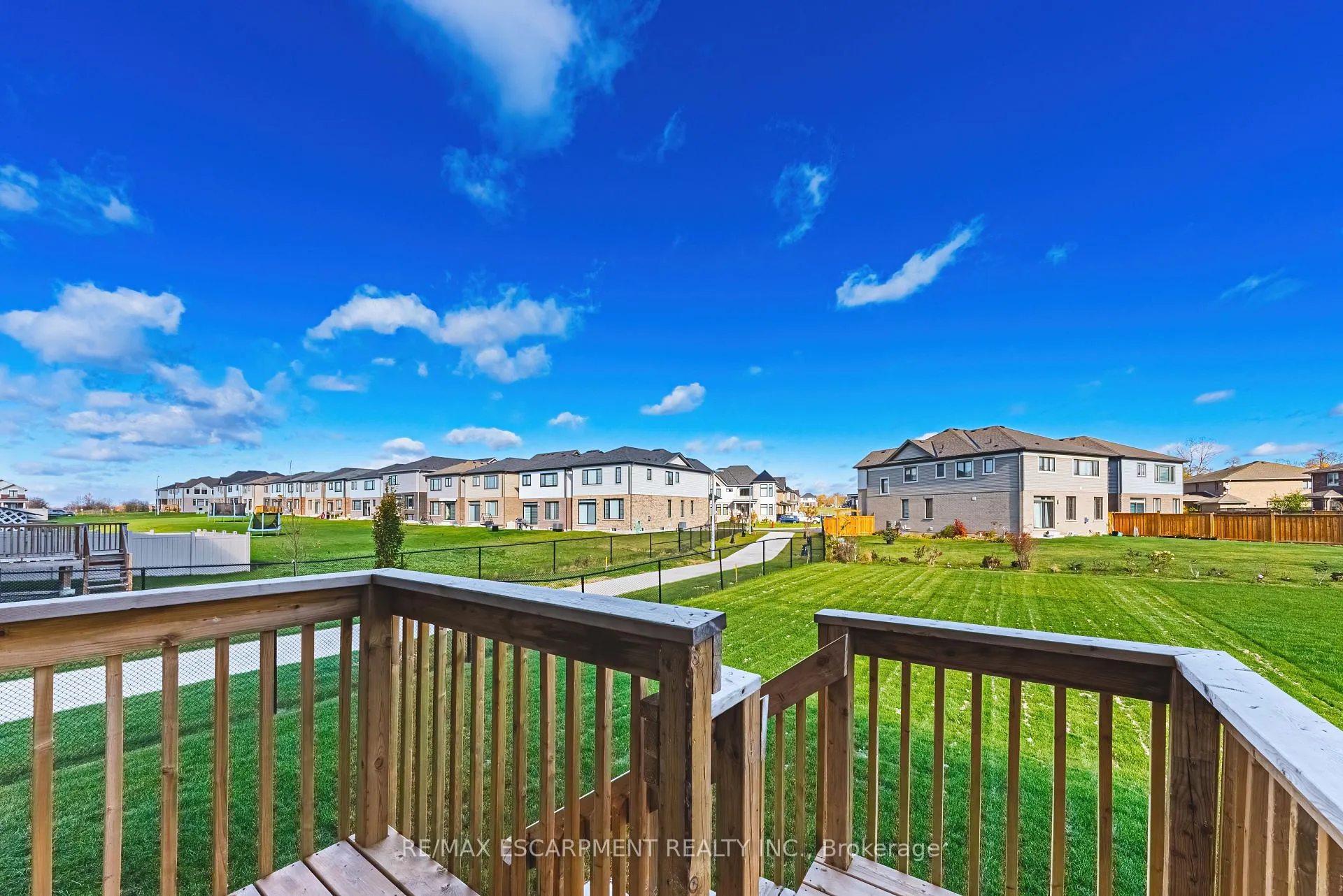Photo 37 of 208 Provident Way, Hamilton, Mount Hope — HOMEH