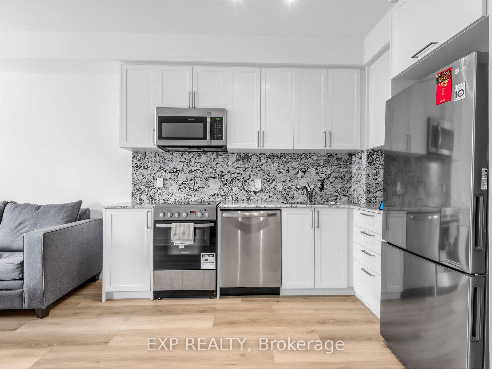 Photo 4 of Unit 217W, 268 Buchanan Drive, Markham, Unionville — HOMEH