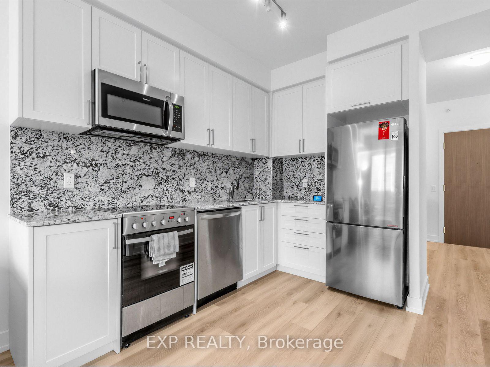 Photo 6 of Unit 217W, 268 Buchanan Drive, Markham, Unionville — HOMEH