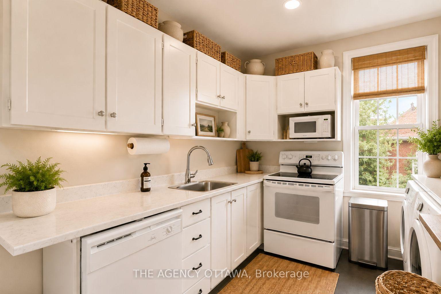 Photo 16 of Unit A & B, 33 Napoleon Street, Carleton Place, Carleton Place — HOMEH