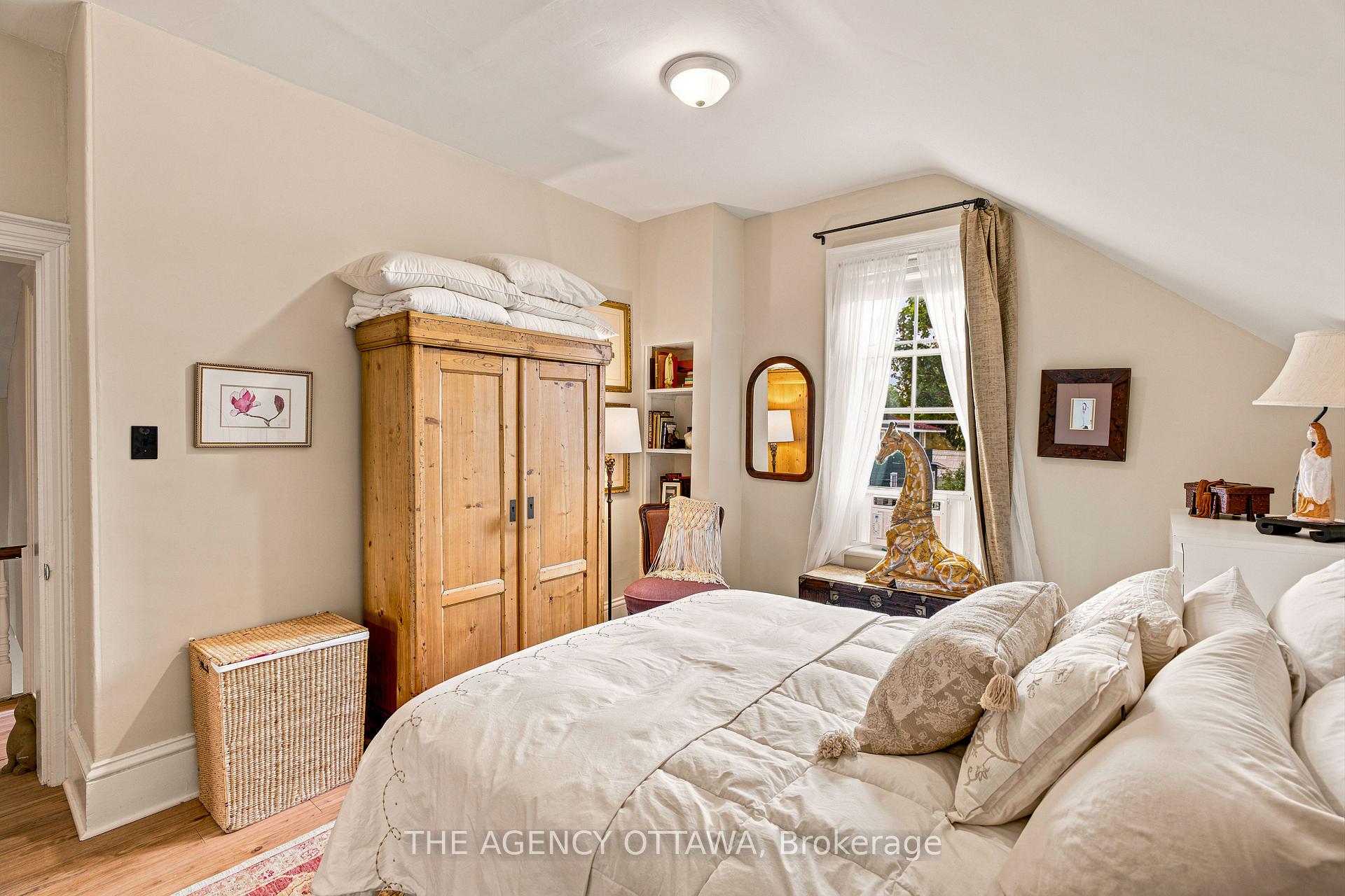 Photo 22 of Unit A & B, 33 Napoleon Street, Carleton Place, Carleton Place — HOMEH