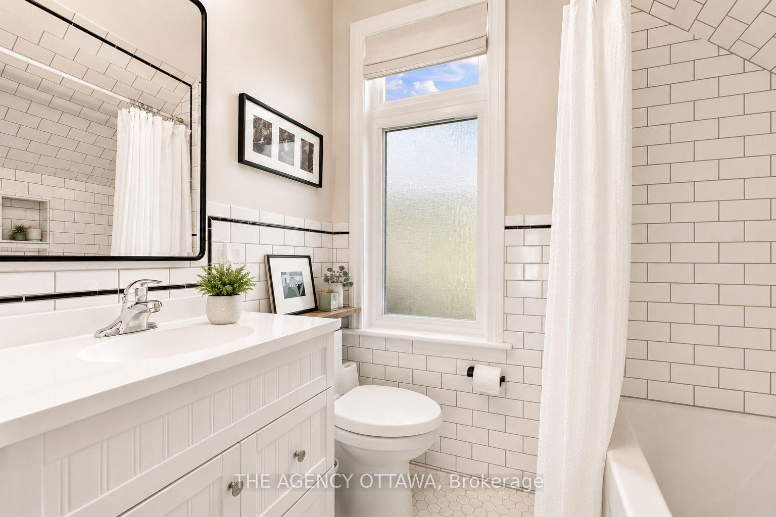 Photo 29 of Unit A & B, 33 Napoleon Street, Carleton Place, Carleton Place — HOMEH