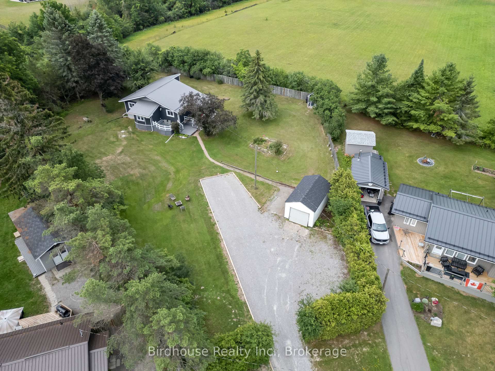 Photo 3 of 9 Hapley Circle, Kawartha Lakes, Emily — HOMEH