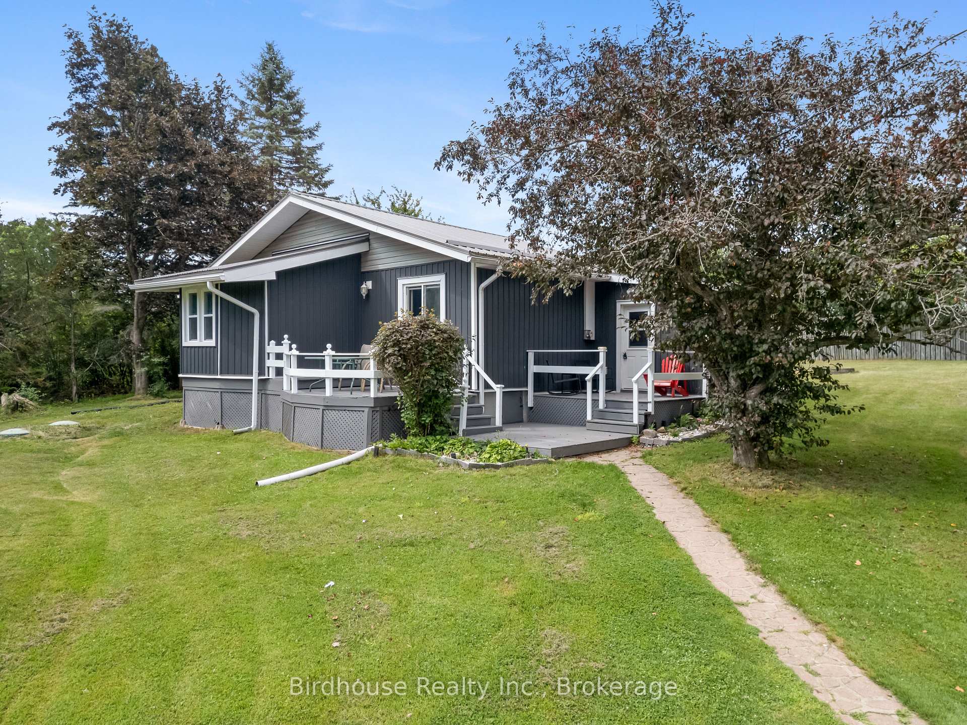 Photo 34 of 9 Hapley Circle, Kawartha Lakes, Emily — HOMEH