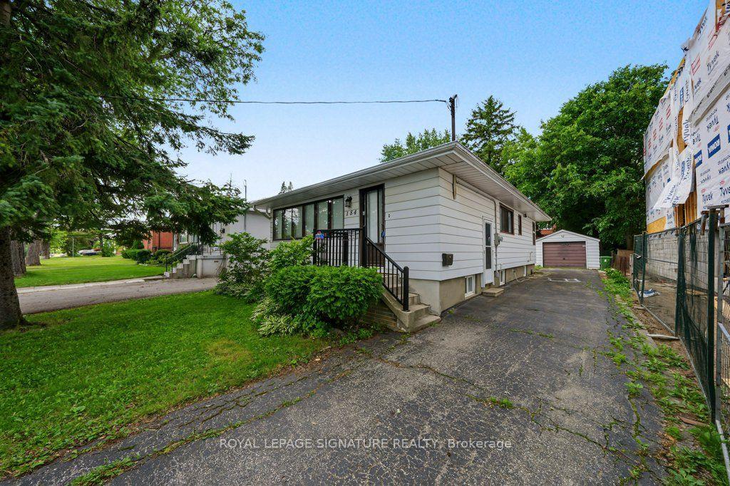 Front of 184 Hendon Avenue