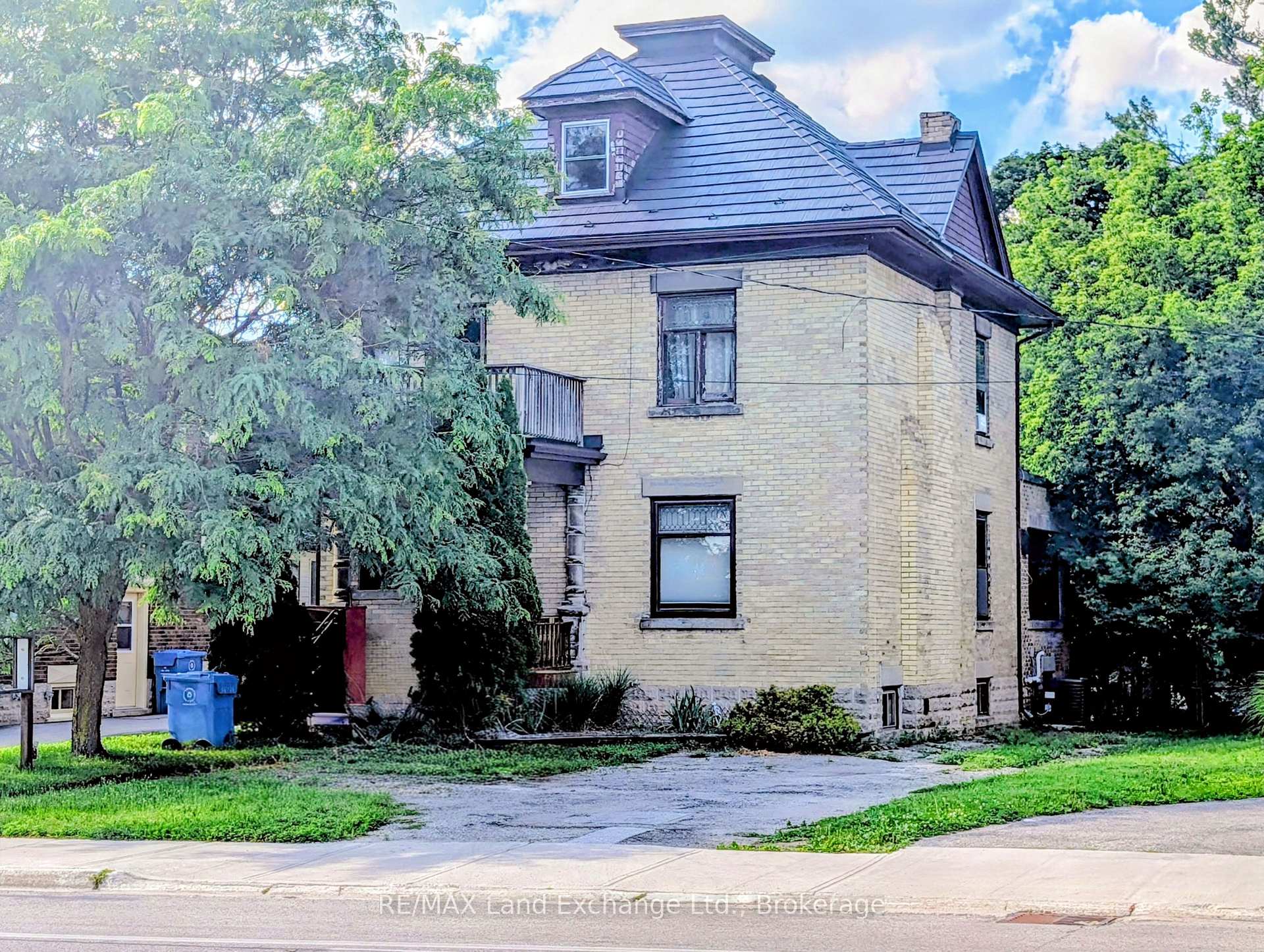 Photo 5 of 570 10th Street, Hanover — HOMEH