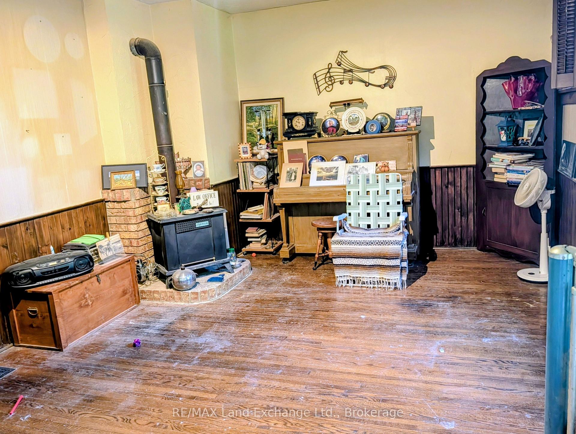 Photo 19 of 570 10th Street, Hanover — HOMEH