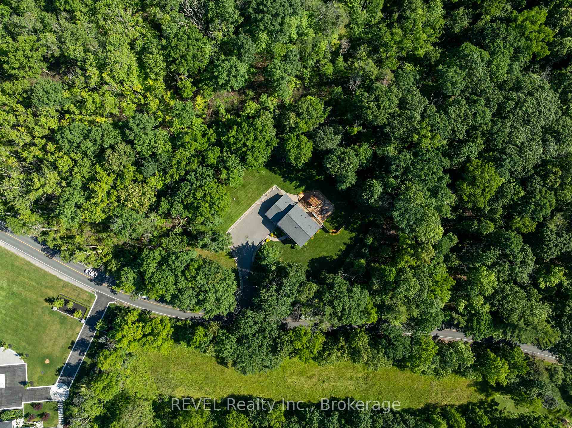 Photo 5 of 2791 Decew Road, St. Catharines, Rykert/Vansickle — HOMEH