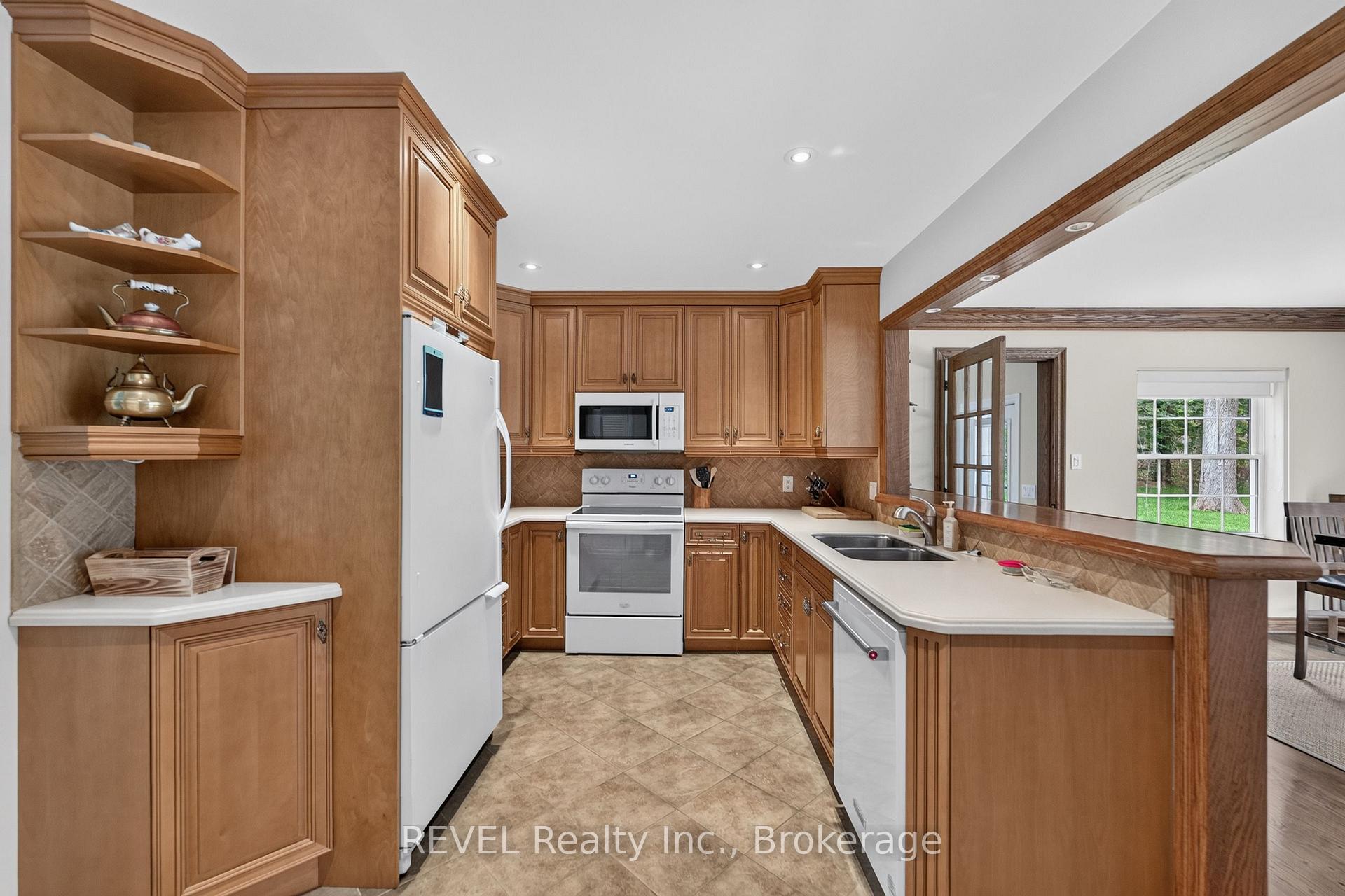 Photo 23 of 2791 Decew Road, St. Catharines, Rykert/Vansickle — HOMEH
