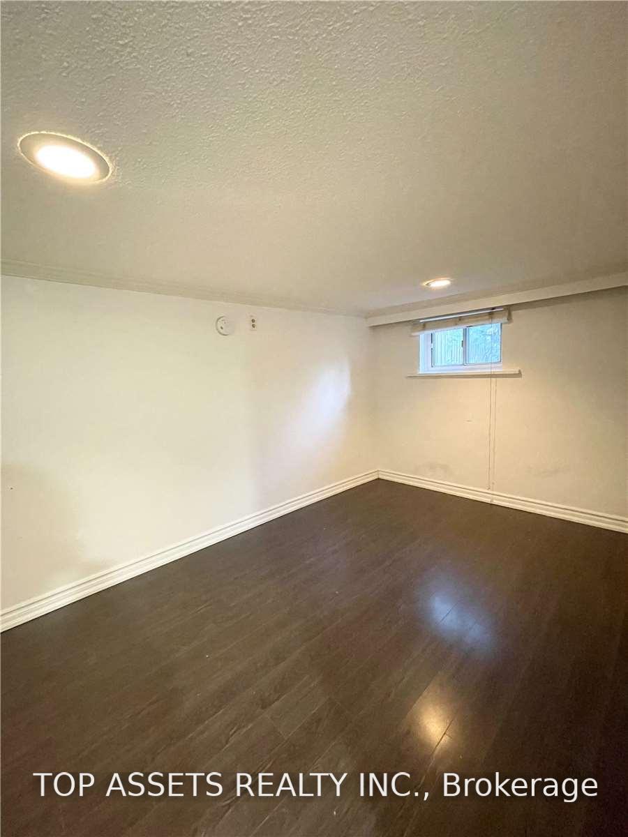 Photo 2 of Unit Lower (ONE ROOM), 570 Vaughan Road, Toronto, Oakwood Village — HOMEH