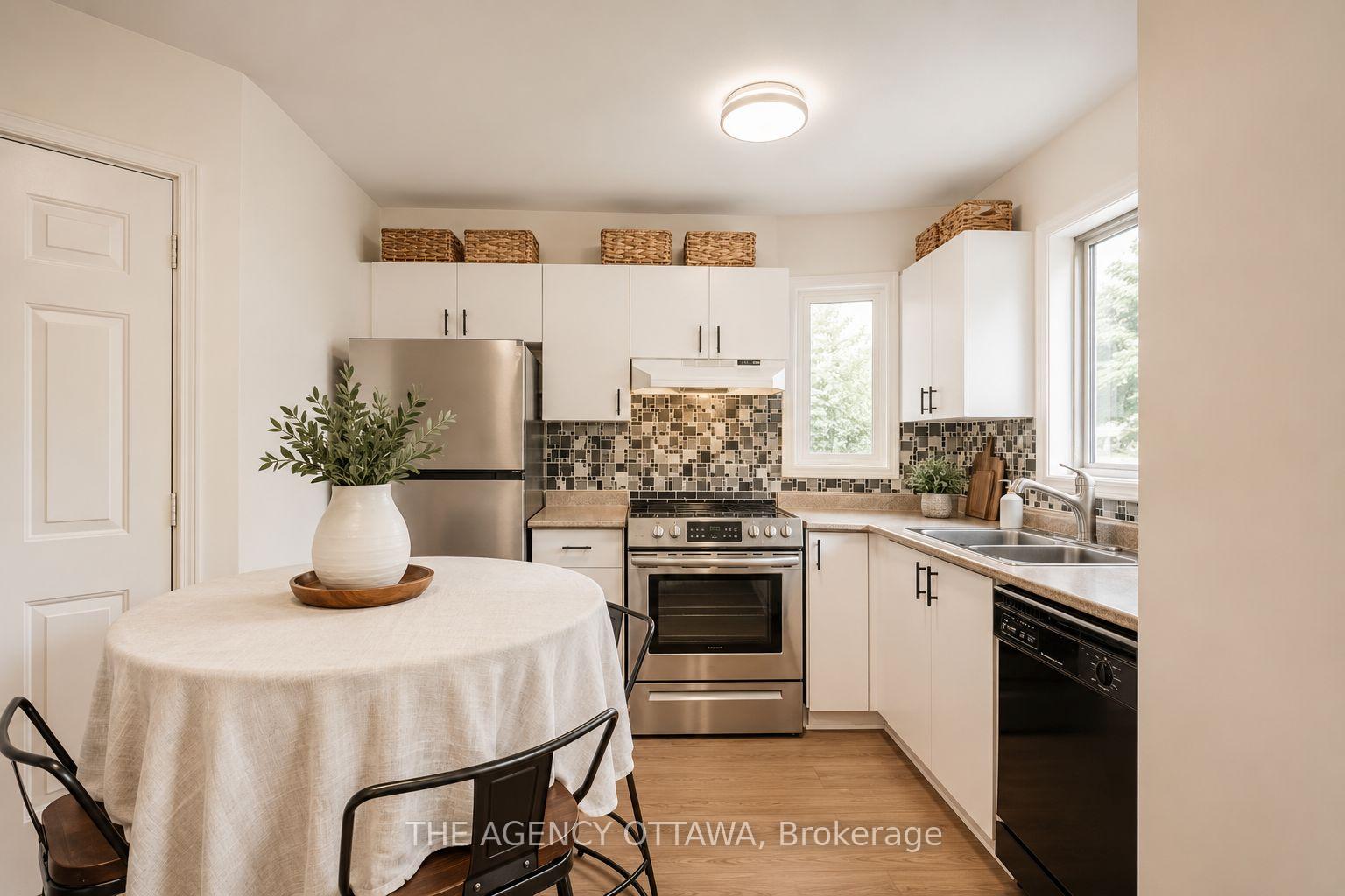 Photo 15 of 3 North Ridge Manor, Carleton Place, Carleton Place — HOMEH