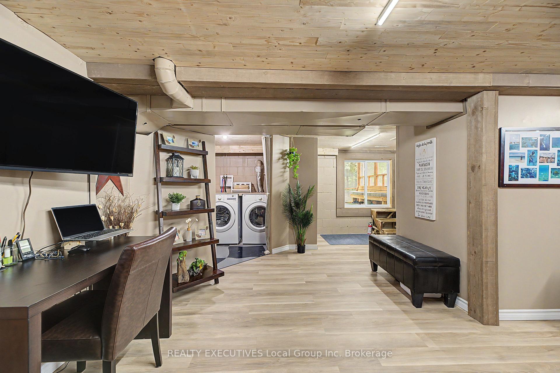 Photo 25 of 647 Derland Road, Callander — HOMEH