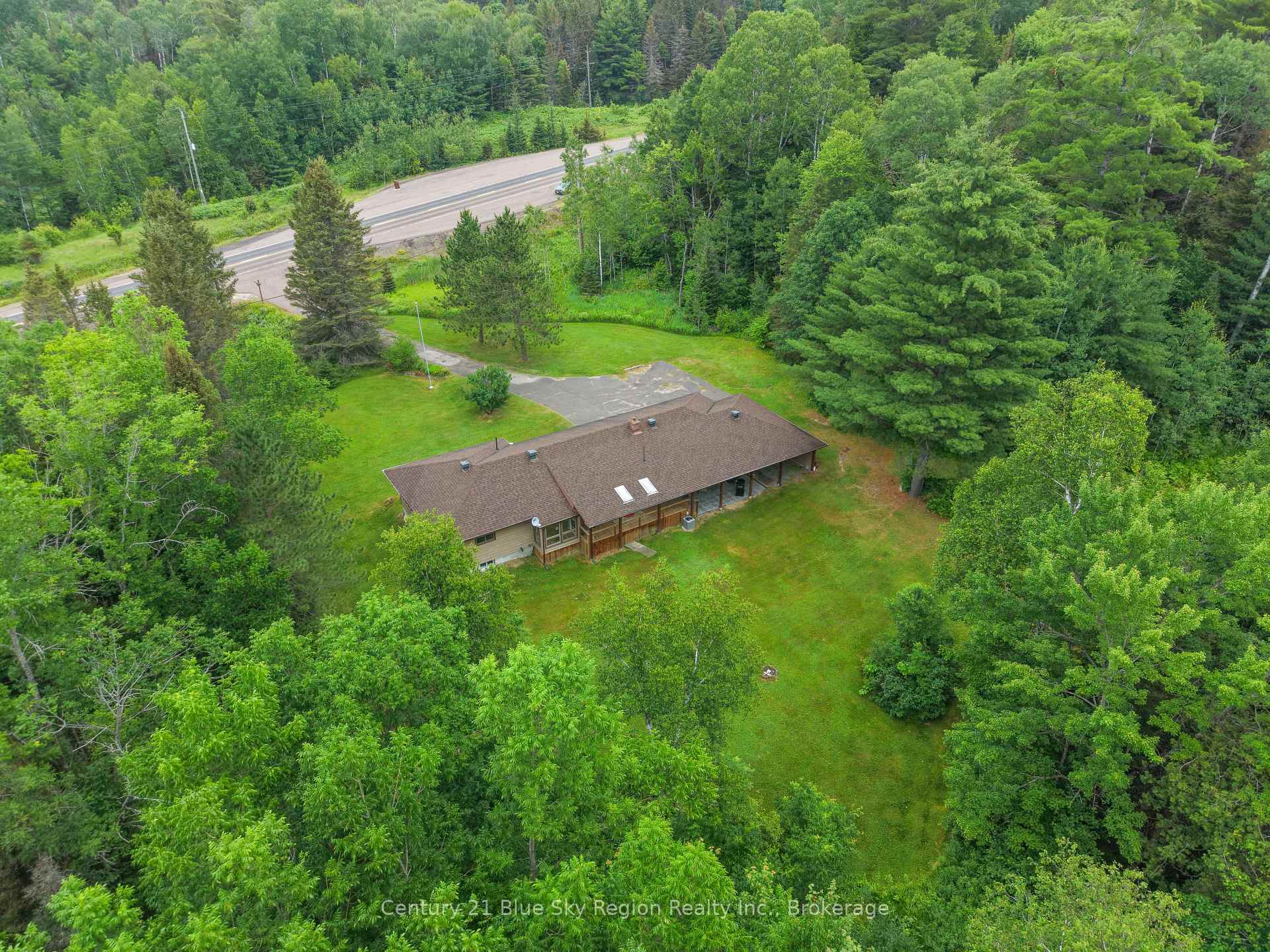 Photo 15 of 1532 Highway 17 E, Bonfield — HOMEH