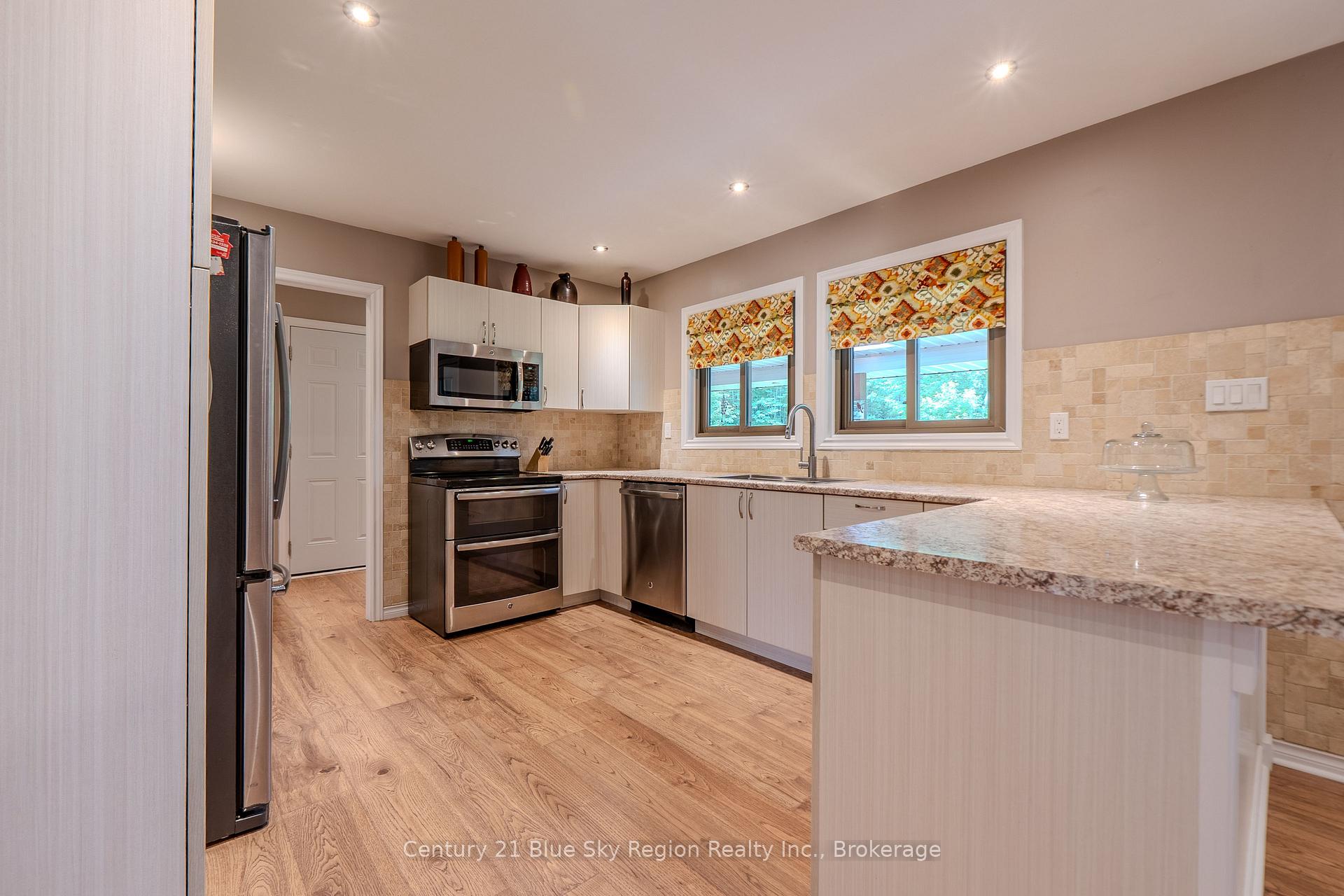 Photo 21 of 1532 Highway 17 E, Bonfield — HOMEH