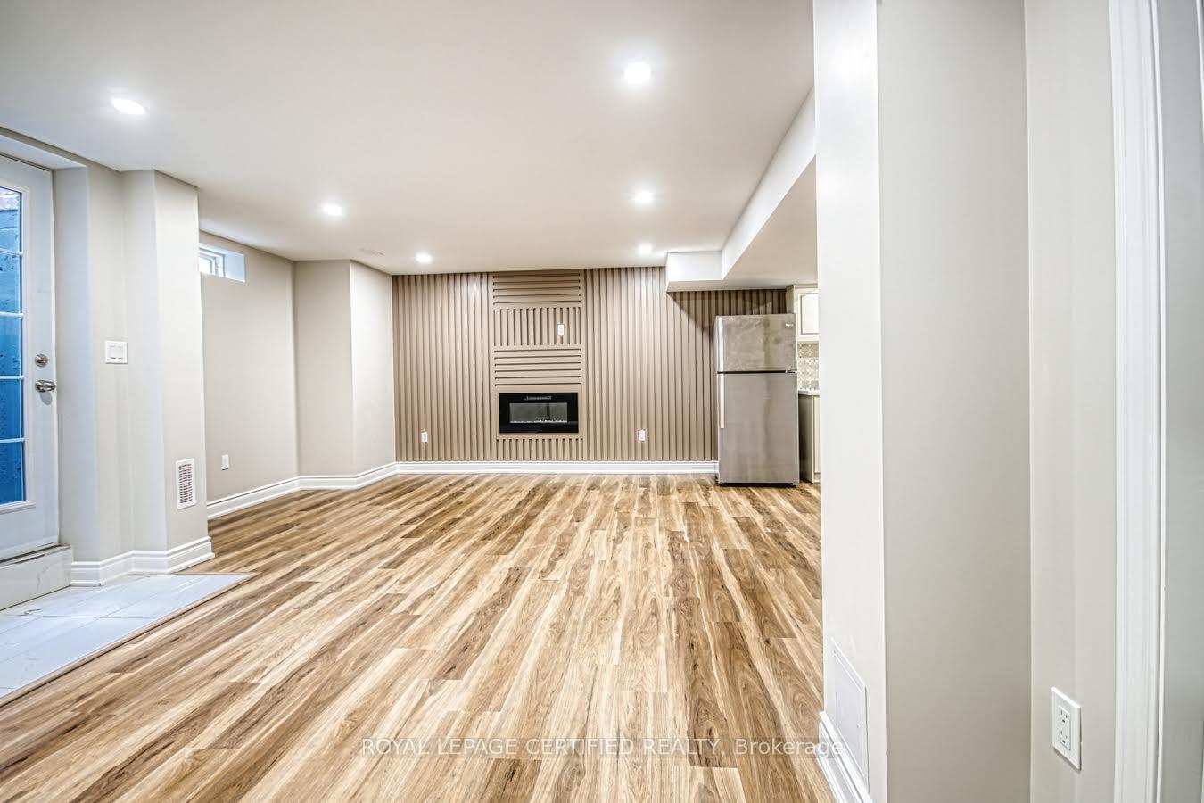 Photo 3 of Unit BSMT, 1427 Whitney Terrace, Milton, Ford — HOMEH