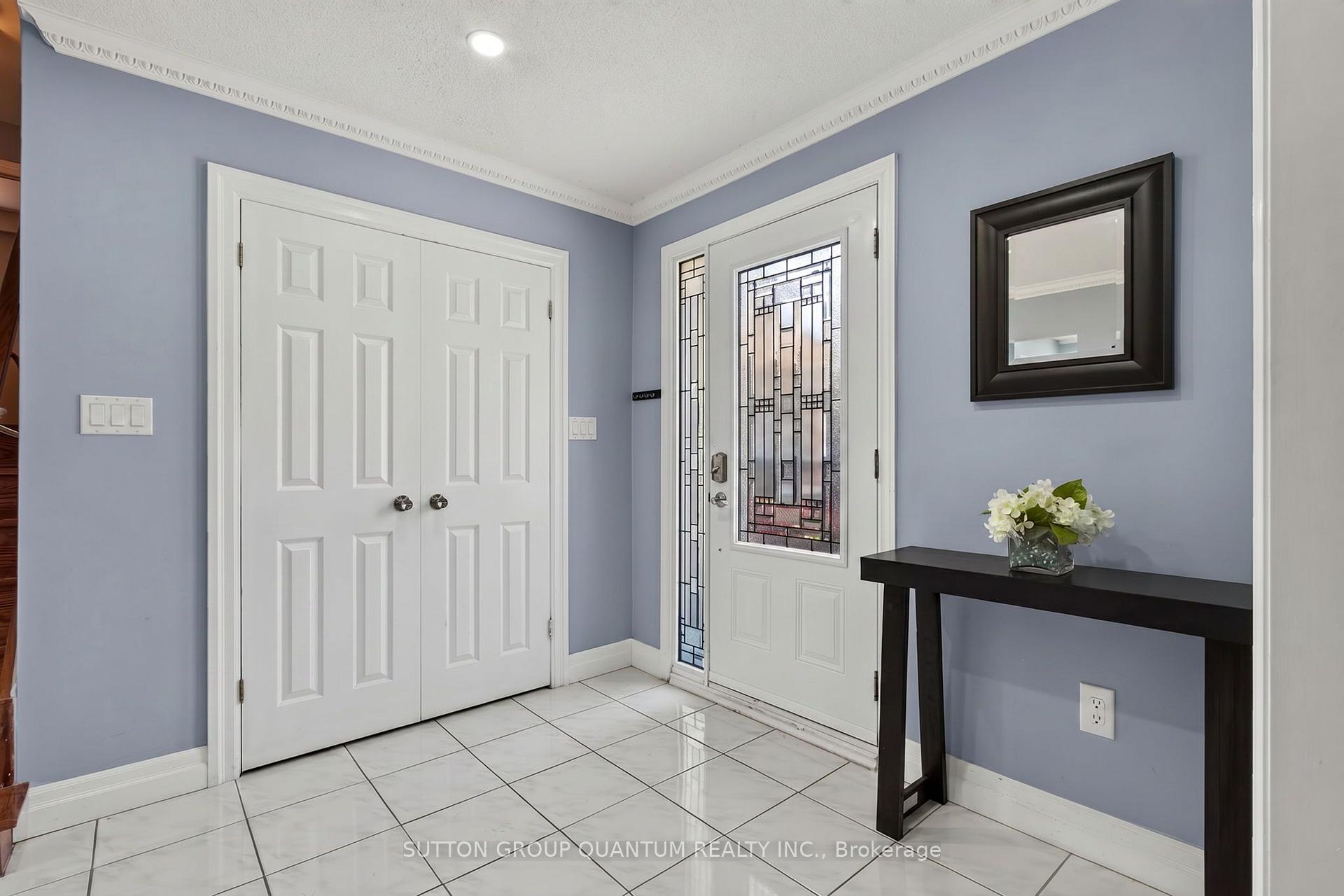 Photo 6 of 1172 Chada Avenue, Mississauga, Erindale — HOMEH