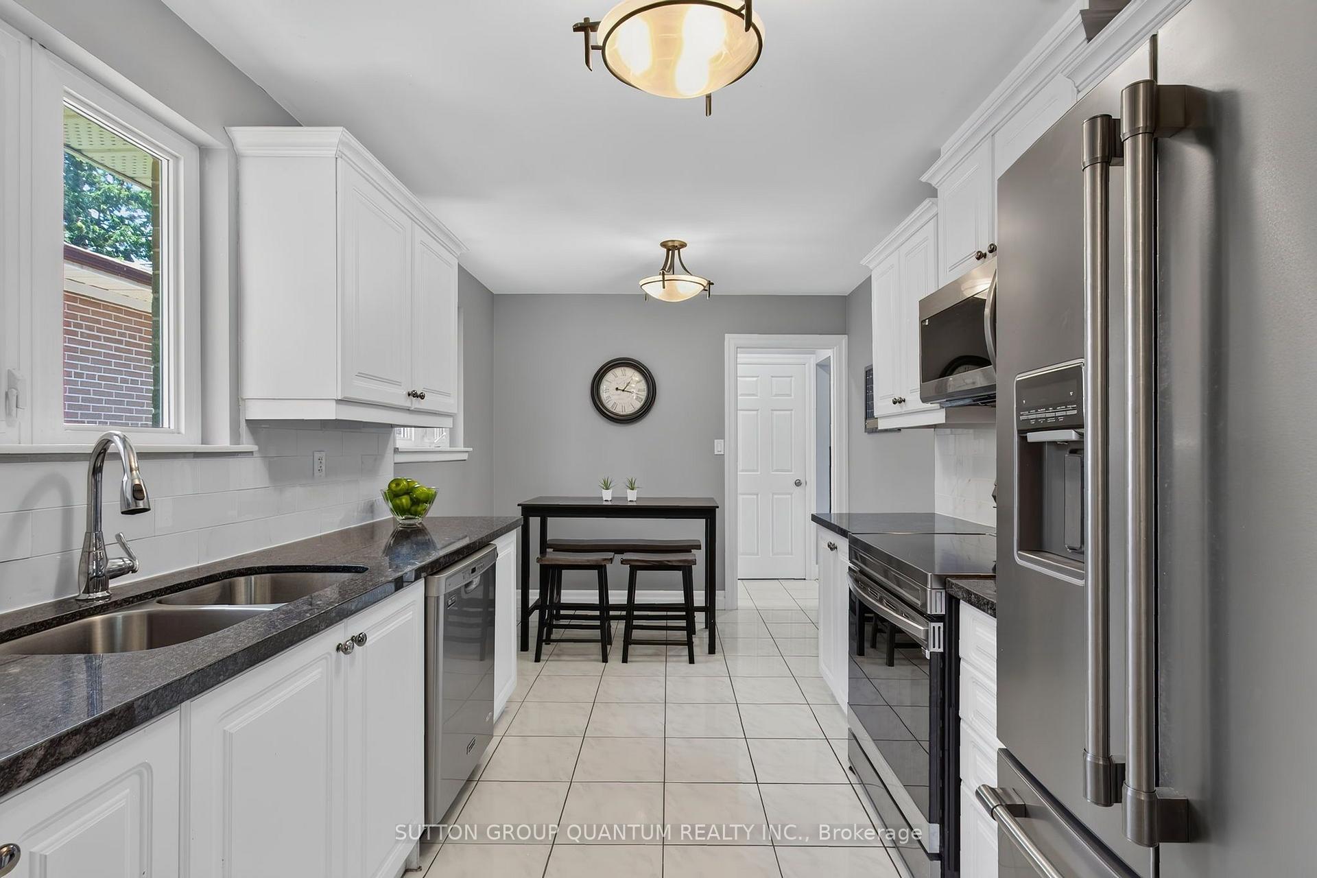 Photo 15 of 1172 Chada Avenue, Mississauga, Erindale — HOMEH