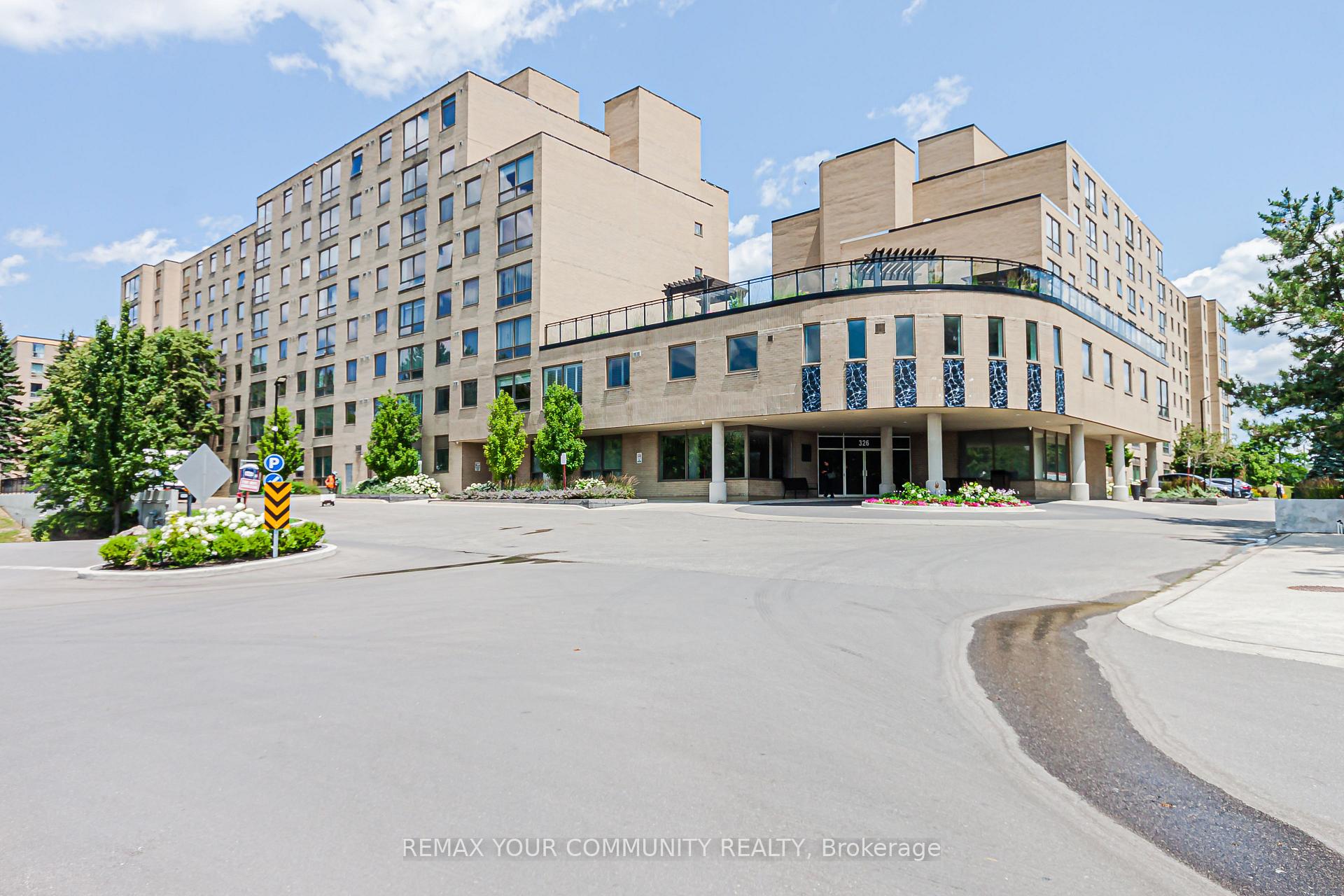 Photo 1 of Unit 301, 326 Major Mackenzie Drive E, Richmond Hill, Crosby — HOMEH