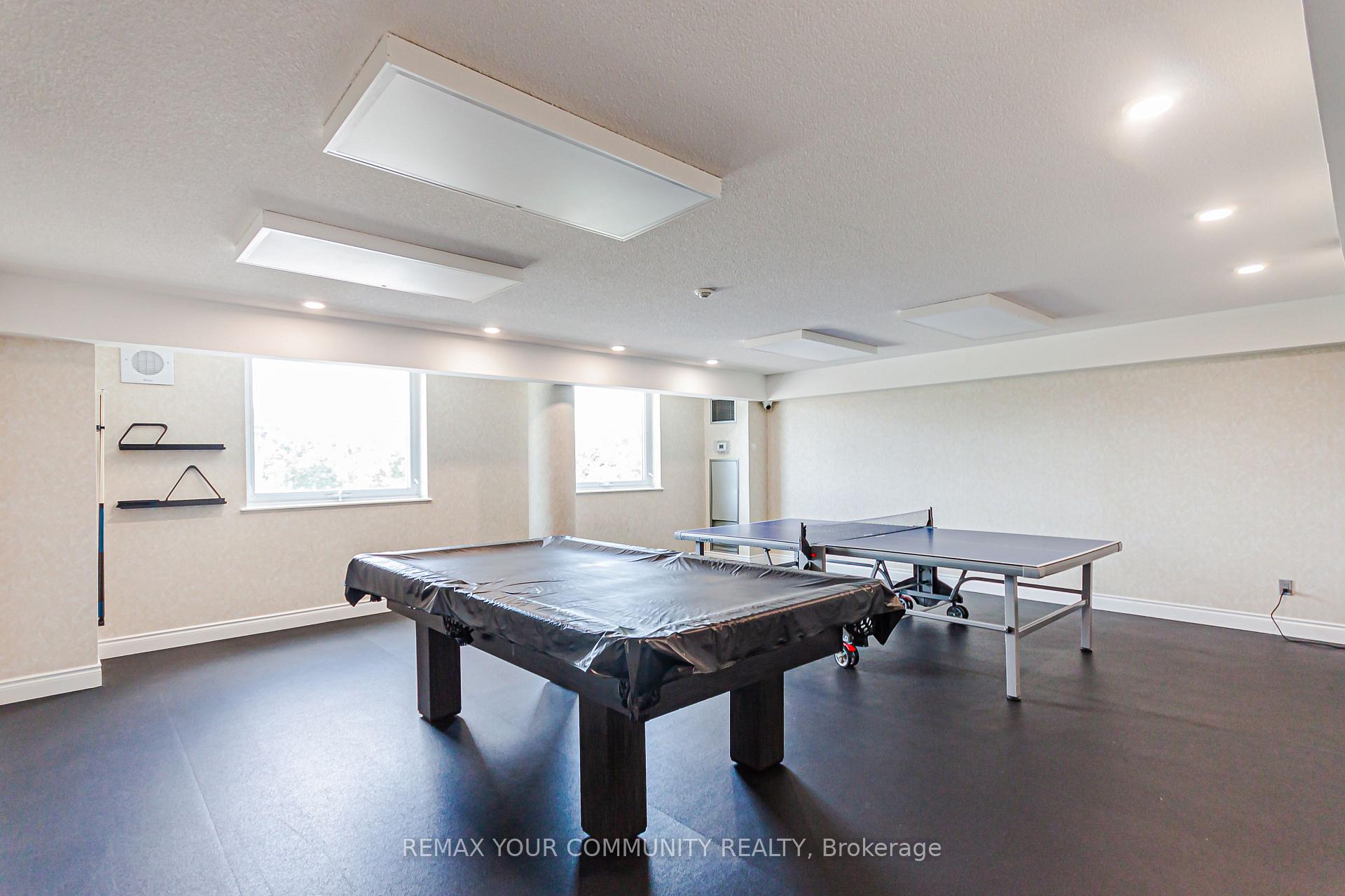 Photo 22 of Unit 301, 326 Major Mackenzie Drive E, Richmond Hill, Crosby — HOMEH