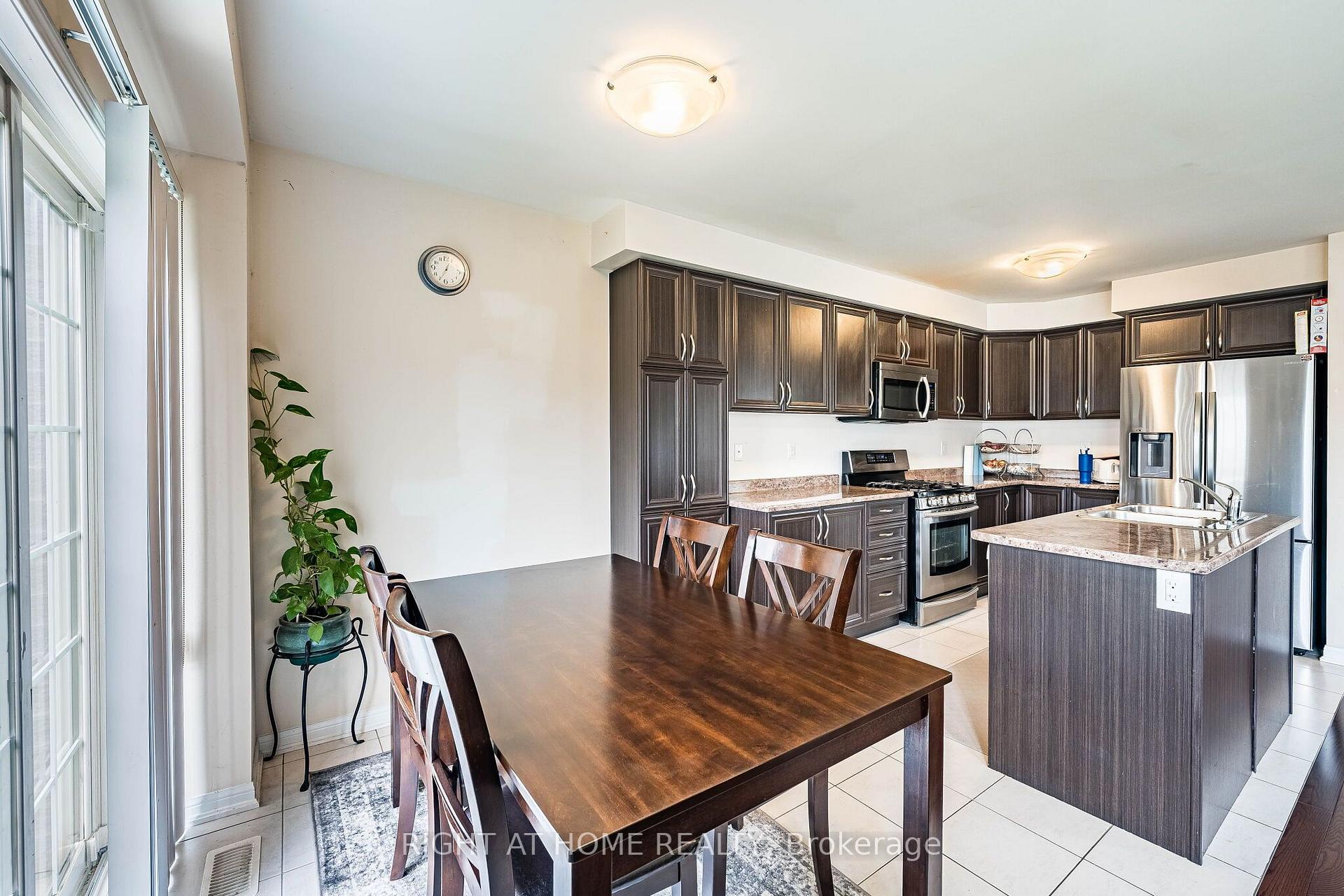 Photo 22 of 33 Drexel Road, Brampton, Bram East — HOMEH