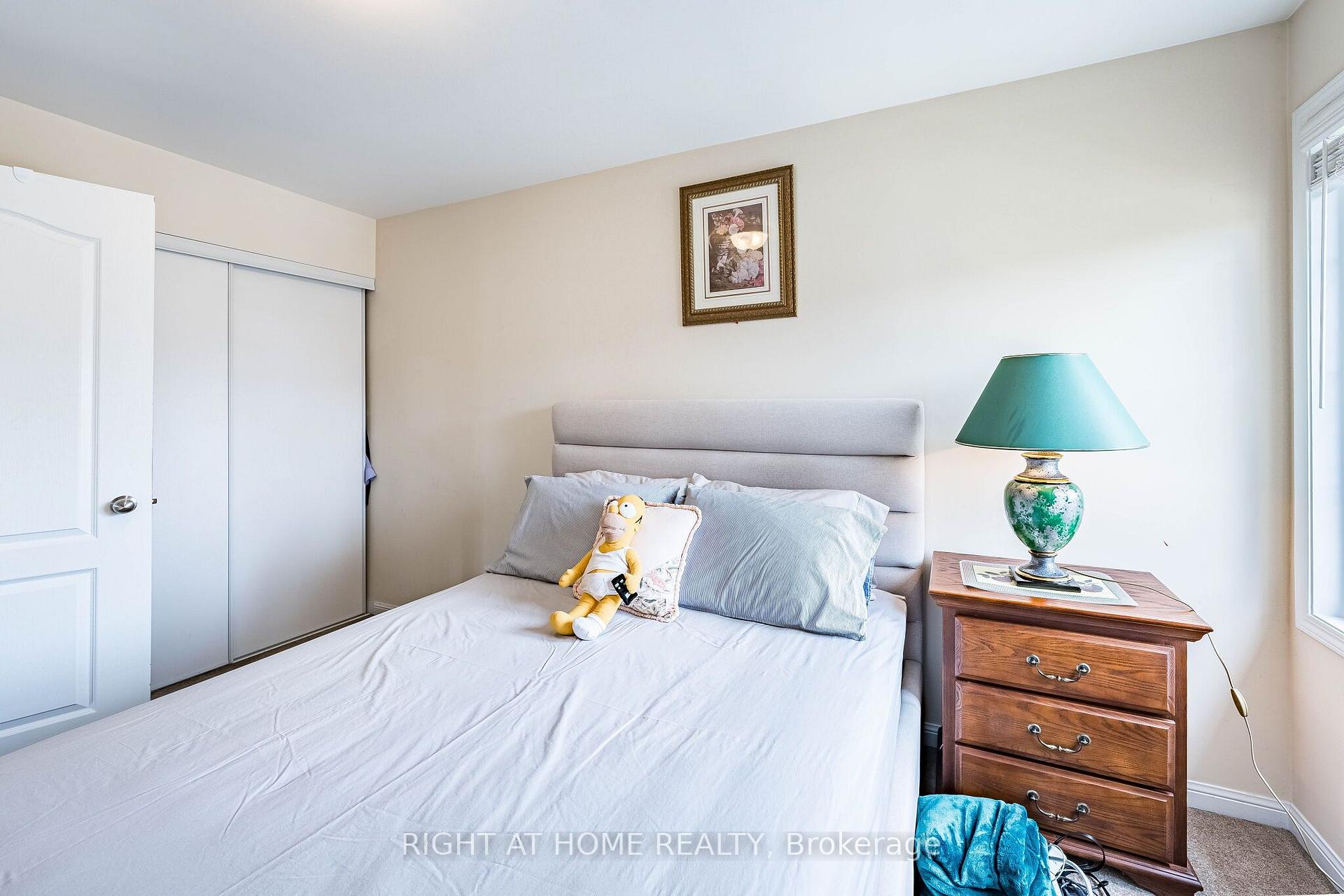 Photo 38 of 33 Drexel Road, Brampton, Bram East — HOMEH