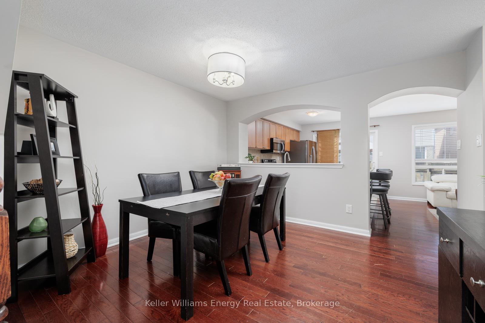 Photo 3 of 926 Burrows Gate, Milton, Coates — HOMEH