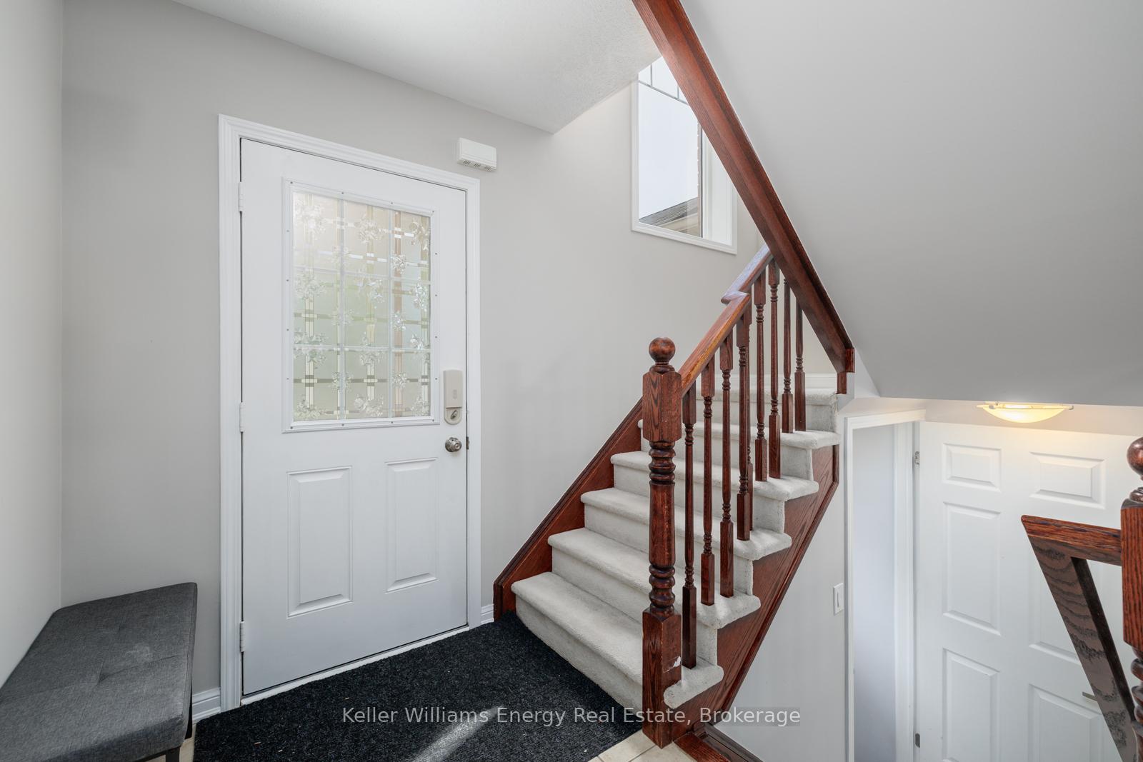 Photo 14 of 926 Burrows Gate, Milton, Coates — HOMEH