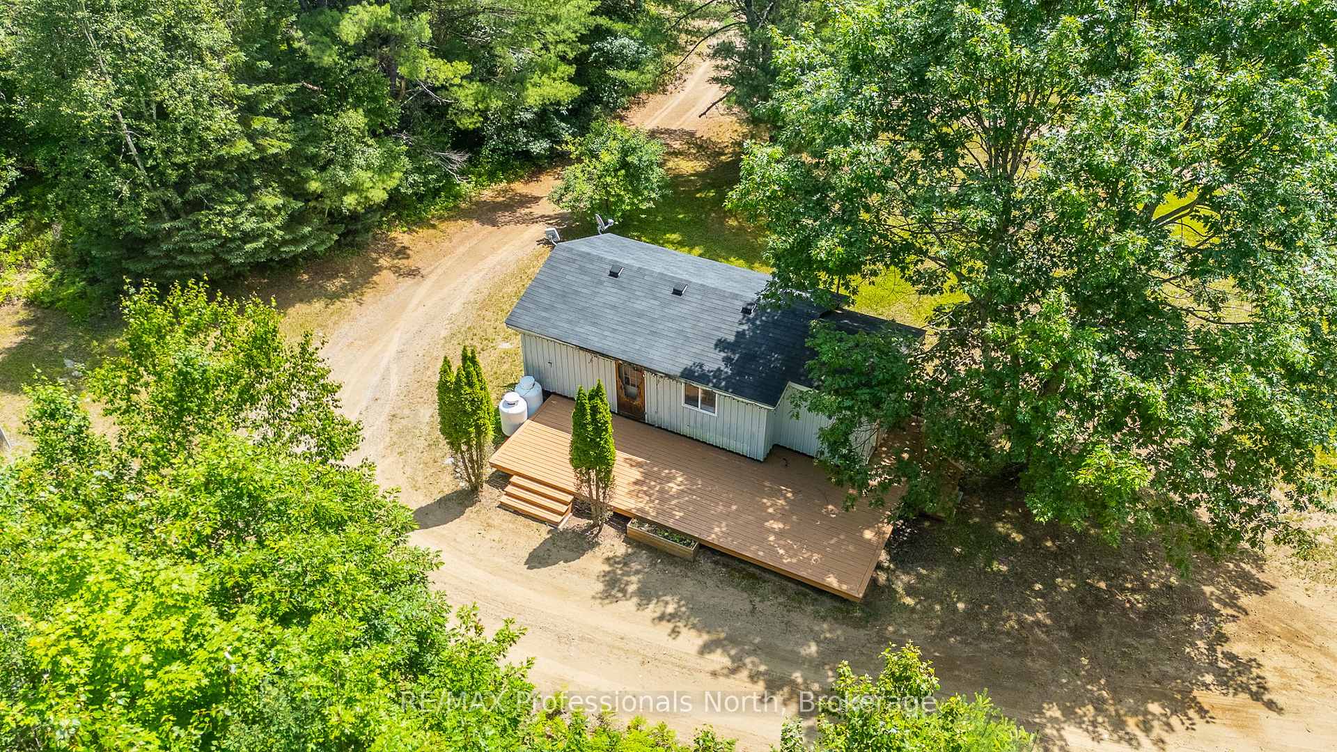 Photo 4 of 1468 Barry Line, Algonquin Highlands, Stanhope — HOMEH