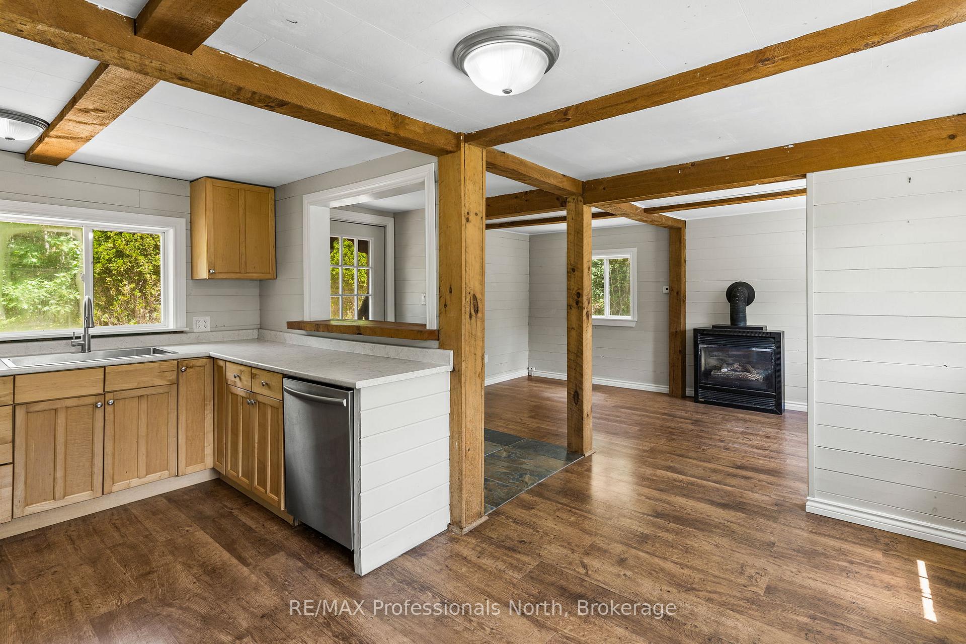 Photo 10 of 1468 Barry Line, Algonquin Highlands, Stanhope — HOMEH