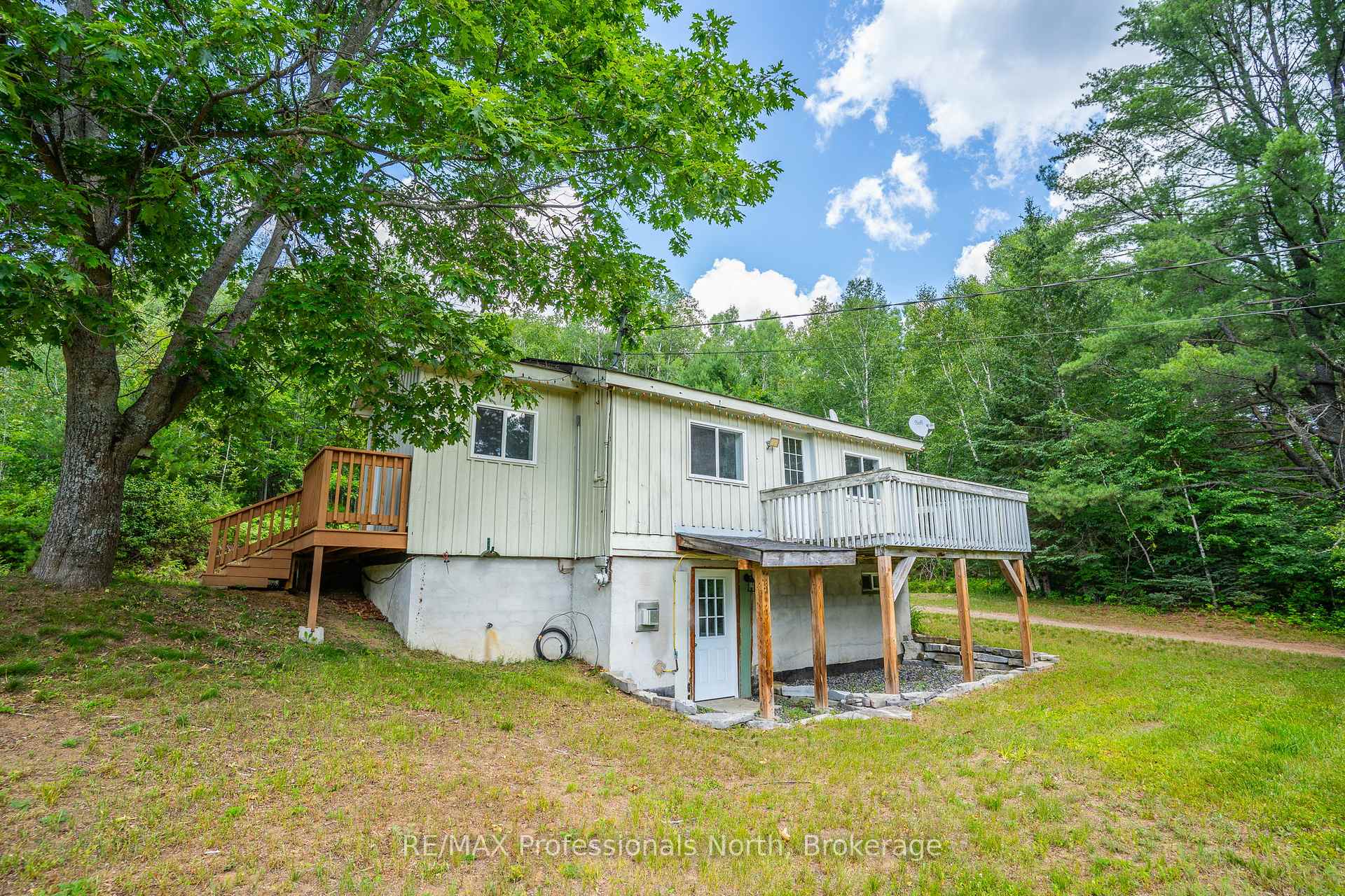 Photo 28 of 1468 Barry Line, Algonquin Highlands, Stanhope — HOMEH