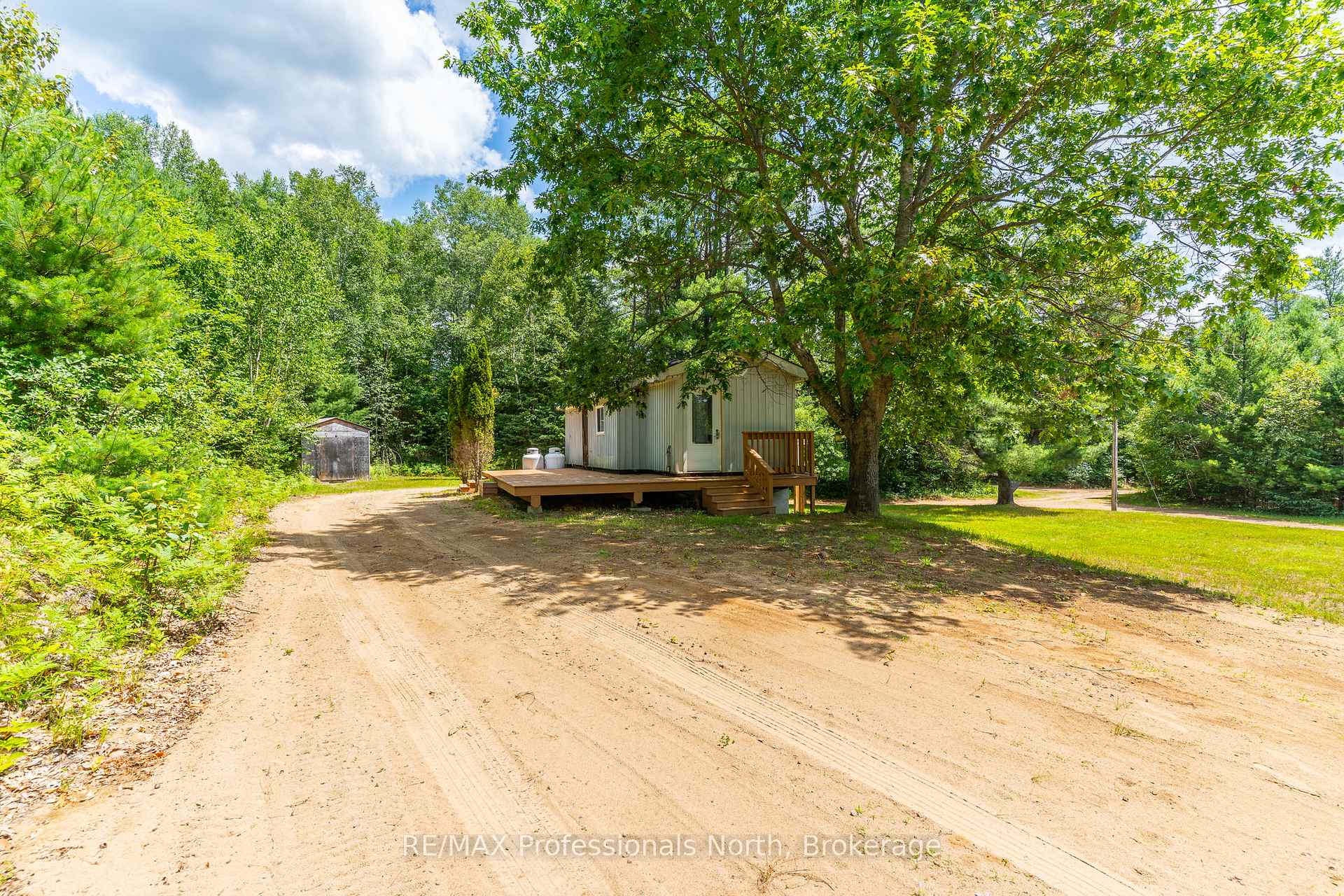 Photo 29 of 1468 Barry Line, Algonquin Highlands, Stanhope — HOMEH