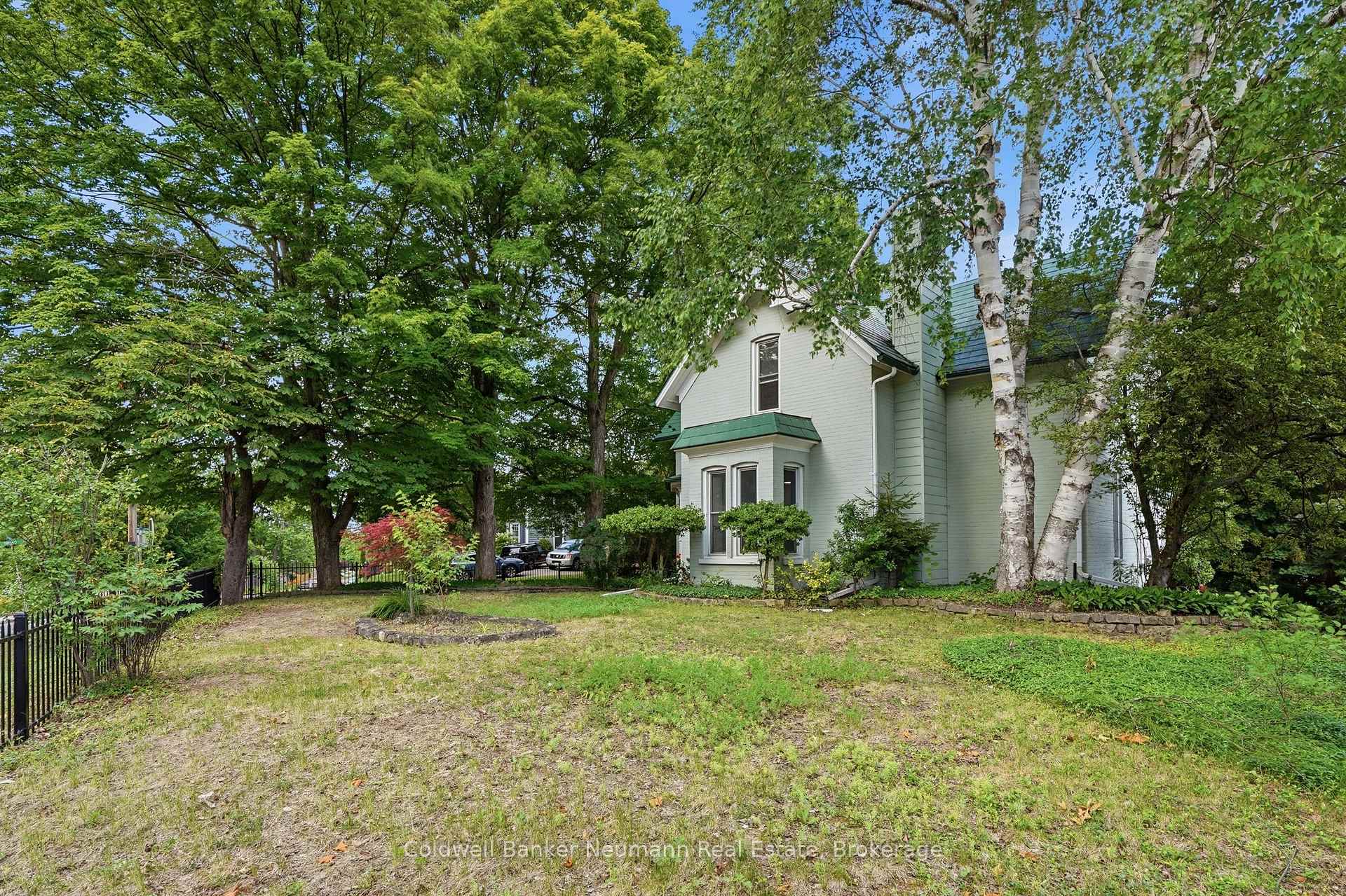 Photo 32 of 1691 Franklin Boulevard, Cambridge, Grow Community Centre — HOMEH