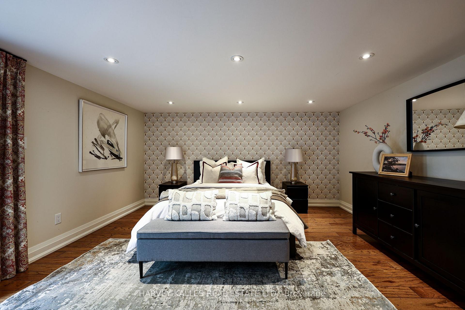 Photo 41 of 150 Deloraine Avenue, Toronto, Lawrence Park North — HOMEH