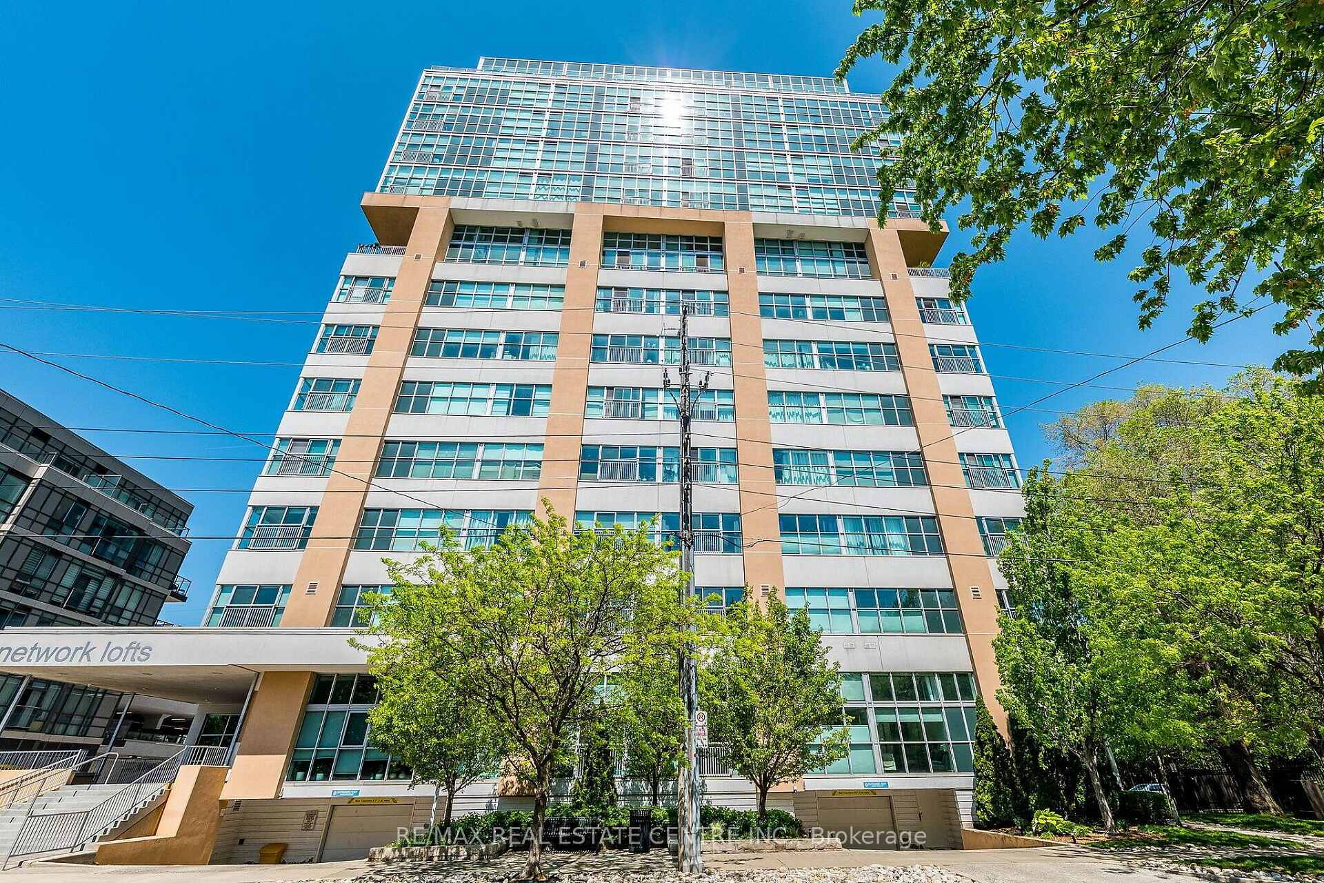 Photo 1 of Unit 406, 2 Fieldway Road, Etobicoke, Islington-City Centre West — HOMEH