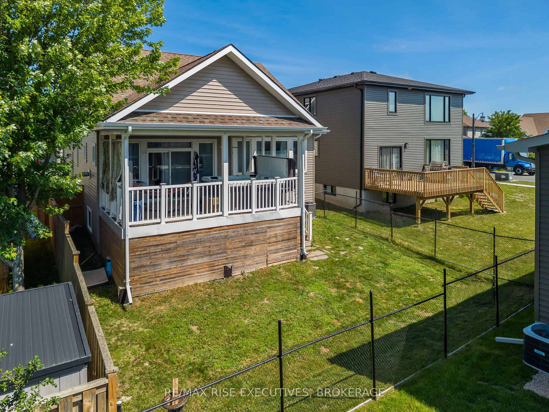 Photo 11 of 159 McDonough Crescent, Loyalist, Amherstview — HOMEH