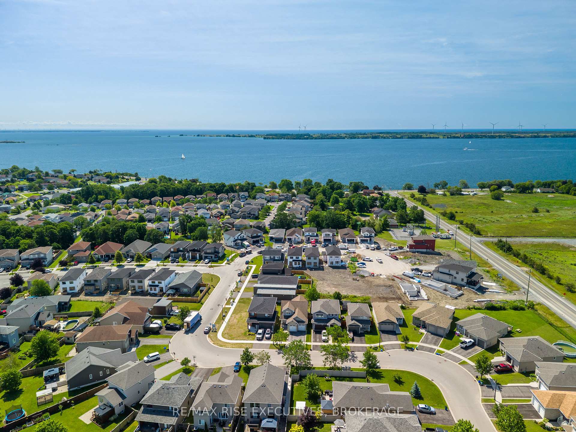 Photo 13 of 159 McDonough Crescent, Loyalist, Amherstview — HOMEH