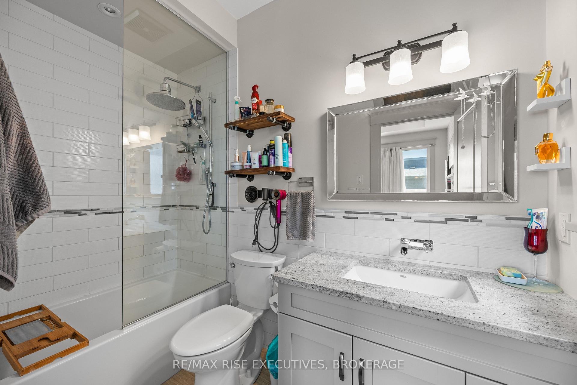 Photo 28 of 159 McDonough Crescent, Loyalist, Amherstview — HOMEH