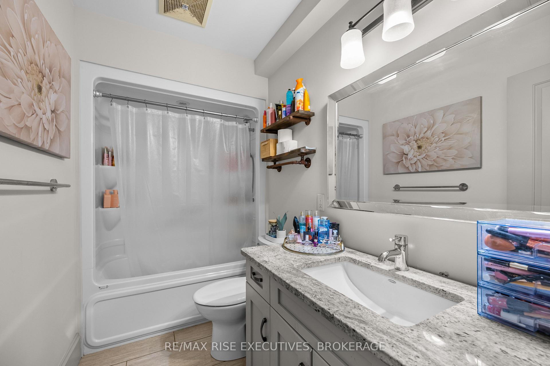 Photo 31 of 159 McDonough Crescent, Loyalist, Amherstview — HOMEH