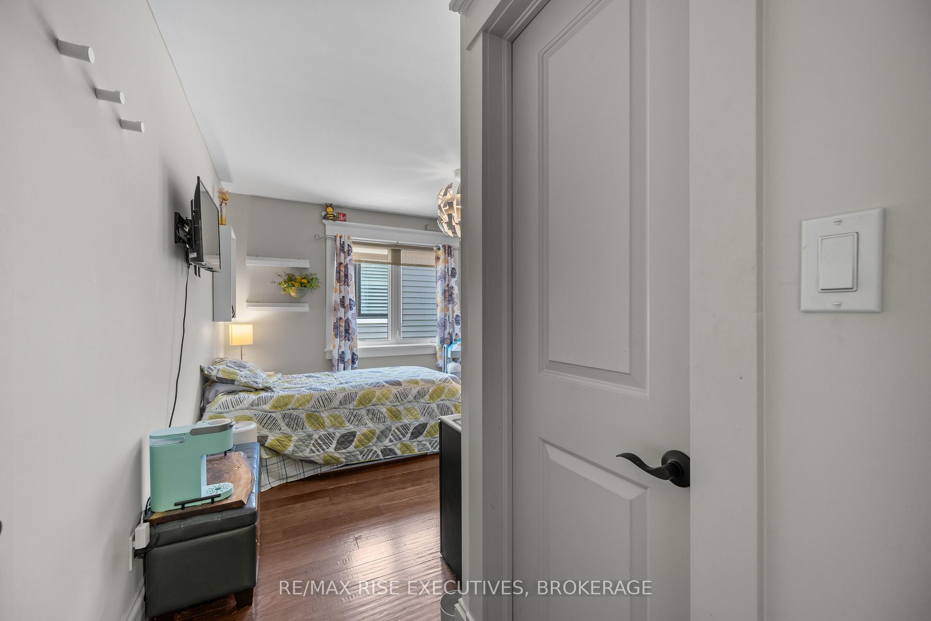 Photo 32 of 159 McDonough Crescent, Loyalist, Amherstview — HOMEH