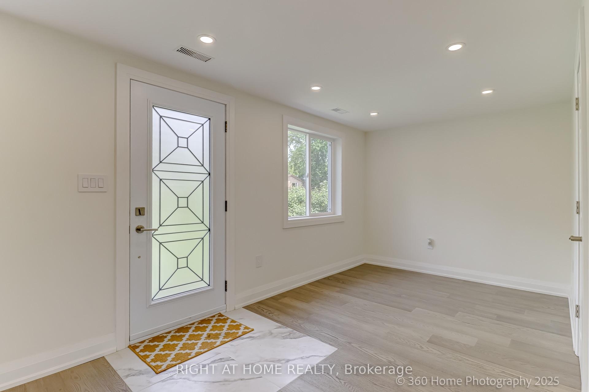 Photo 3 of 321 Tampa Drive, Georgina, Keswick South — HOMEH
