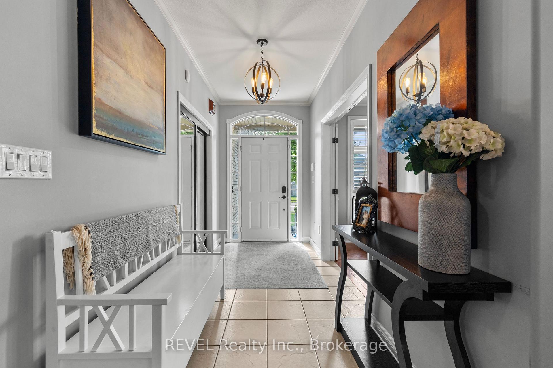 Photo 5 of 6955 St Michael Avenue, Niagara Falls, Forestview — HOMEH