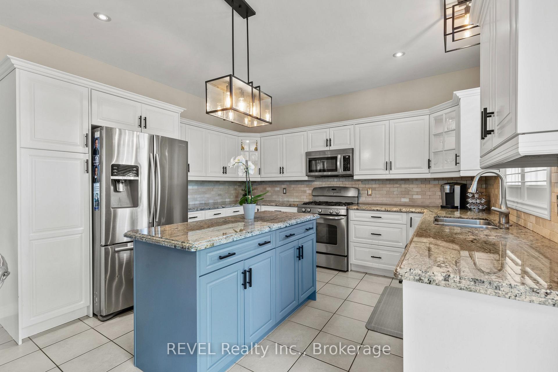 Photo 9 of 6955 St Michael Avenue, Niagara Falls, Forestview — HOMEH