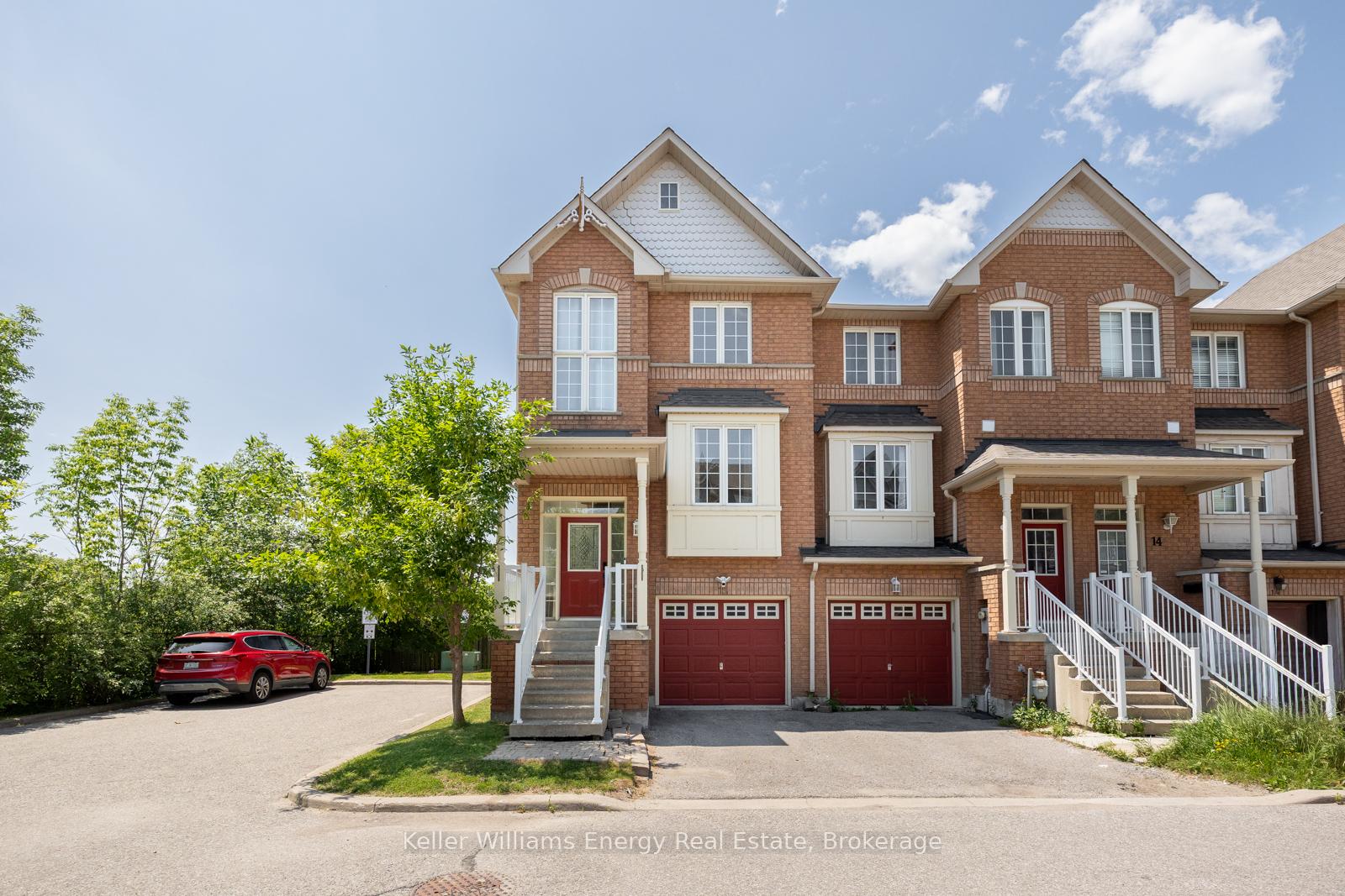 Photo 2 of 18 Boone Lane, Ajax, South East — HOMEH